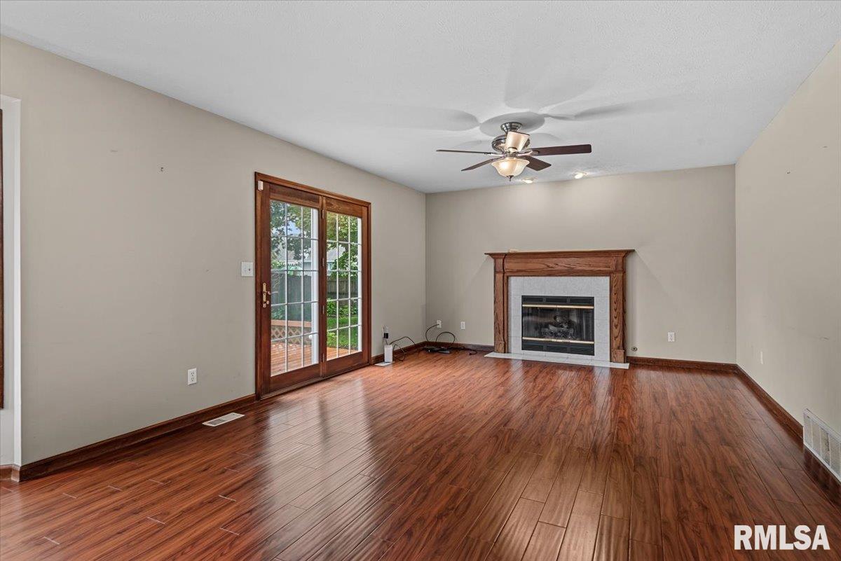 4517 Santa Clara Drive