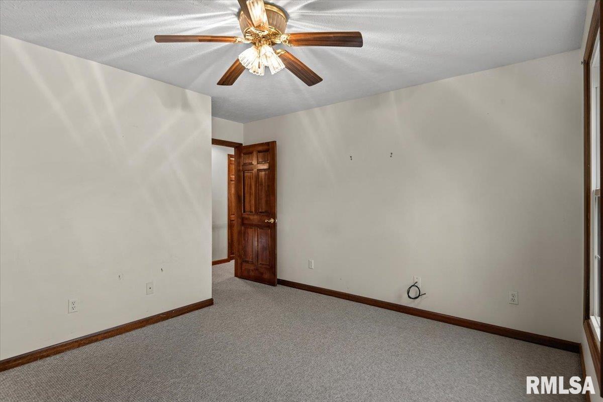 4517 Santa Clara Drive