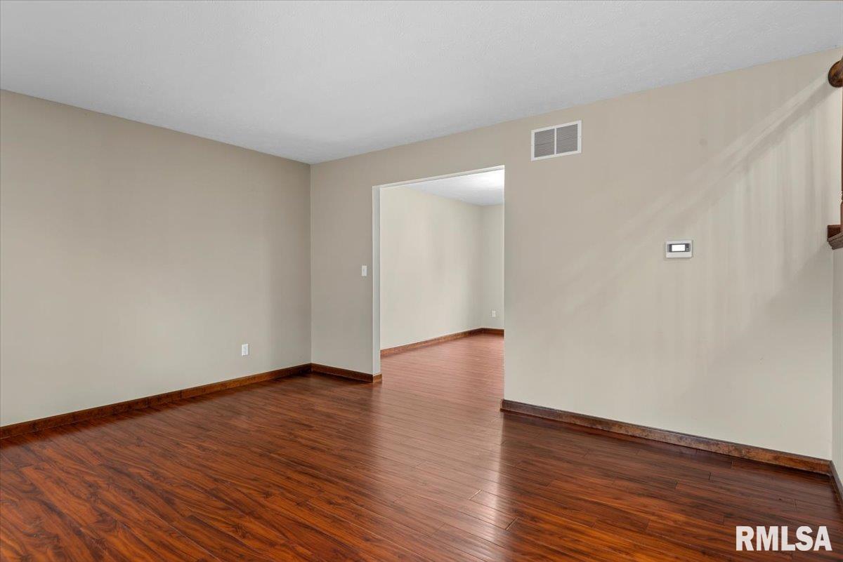 4517 Santa Clara Drive