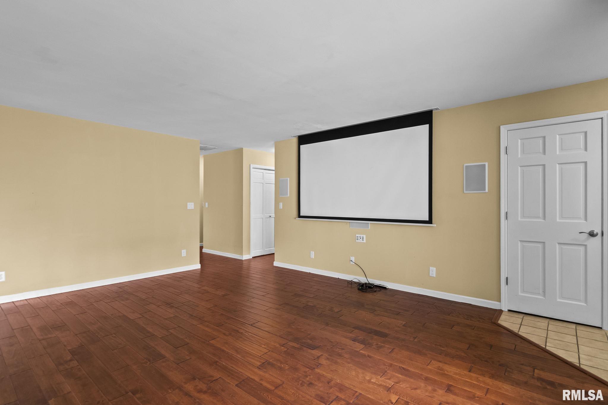 3013 CAMERON Drive