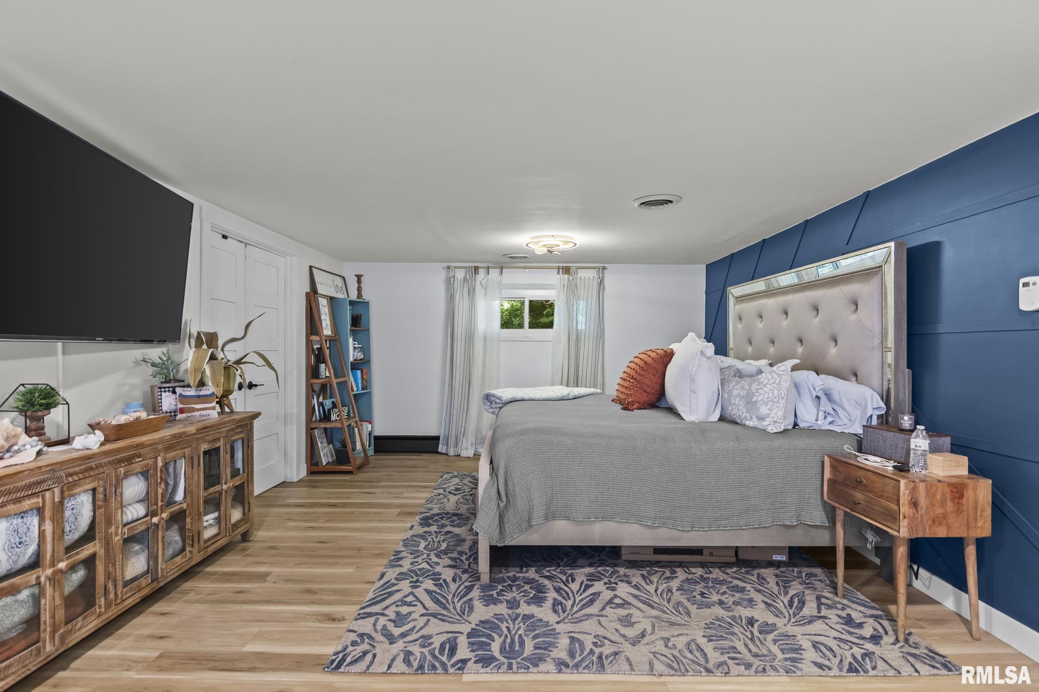 92 Island Bay Lane