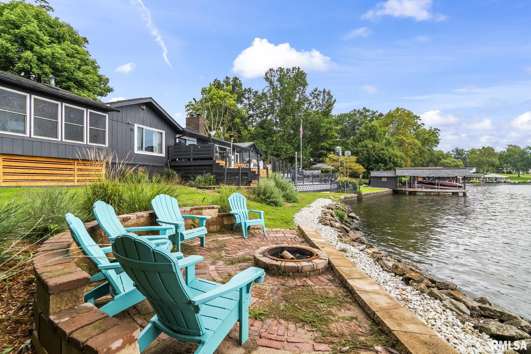 92 Island Bay Lane