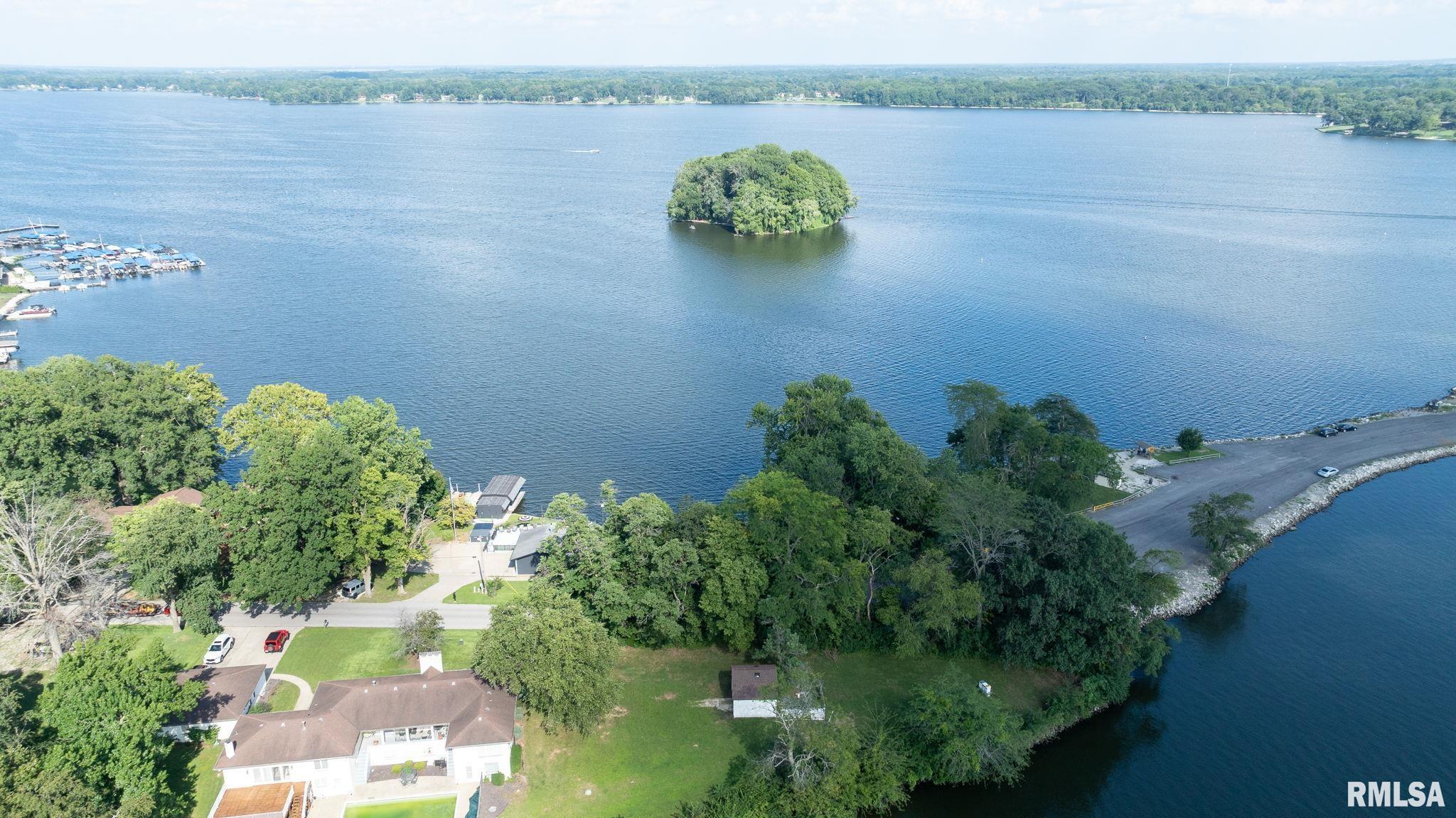92 Island Bay Lane