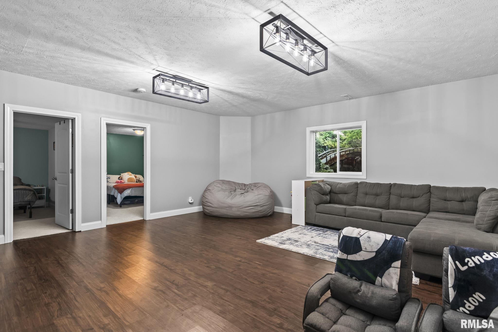 7404 Torrington Way