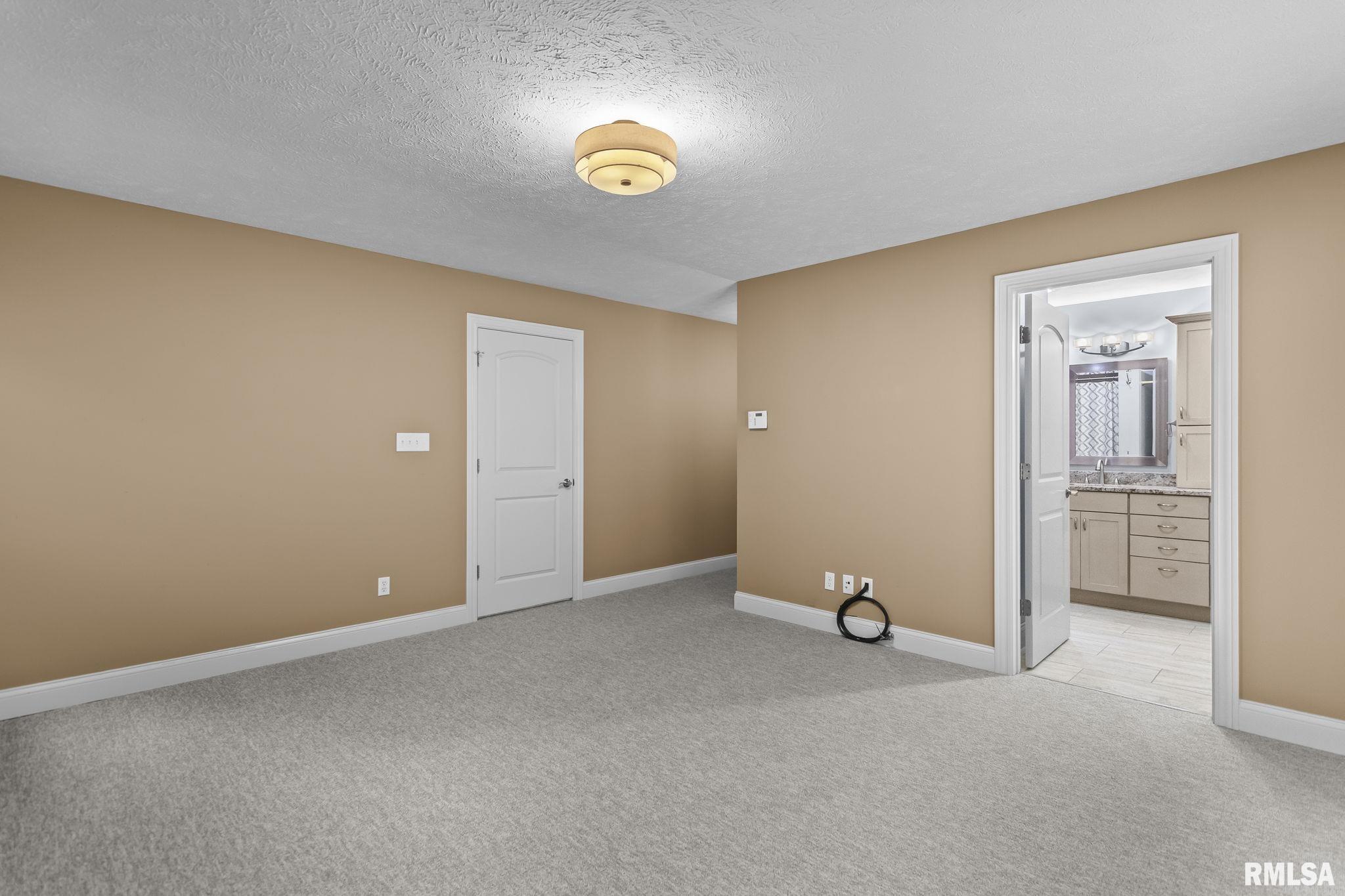 5065 Old Salem Lane