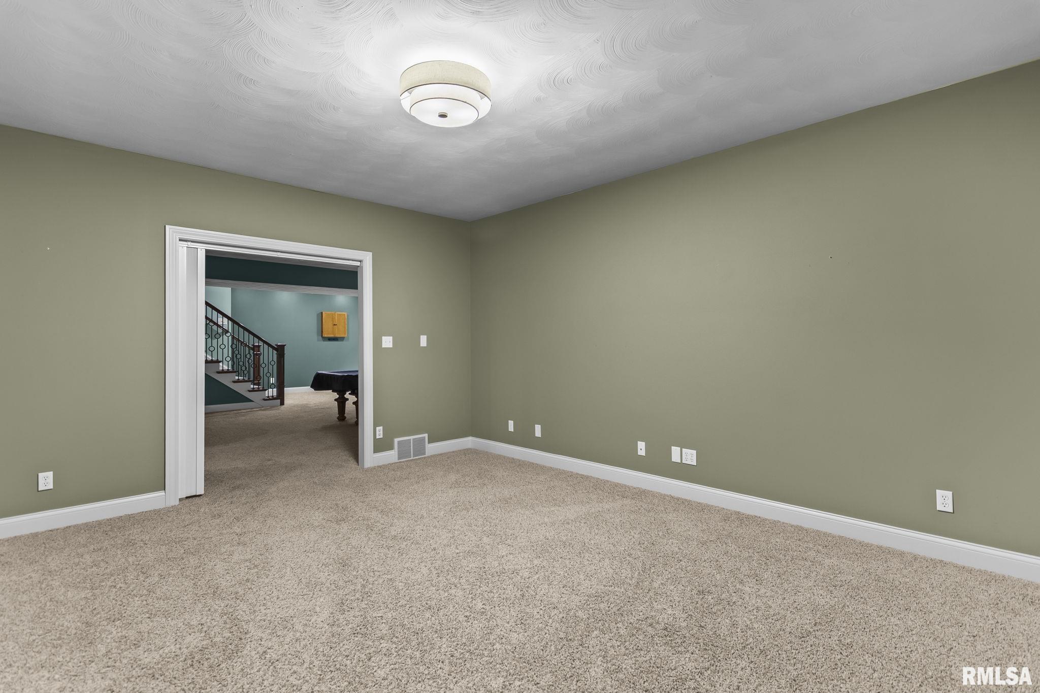 5065 Old Salem Lane