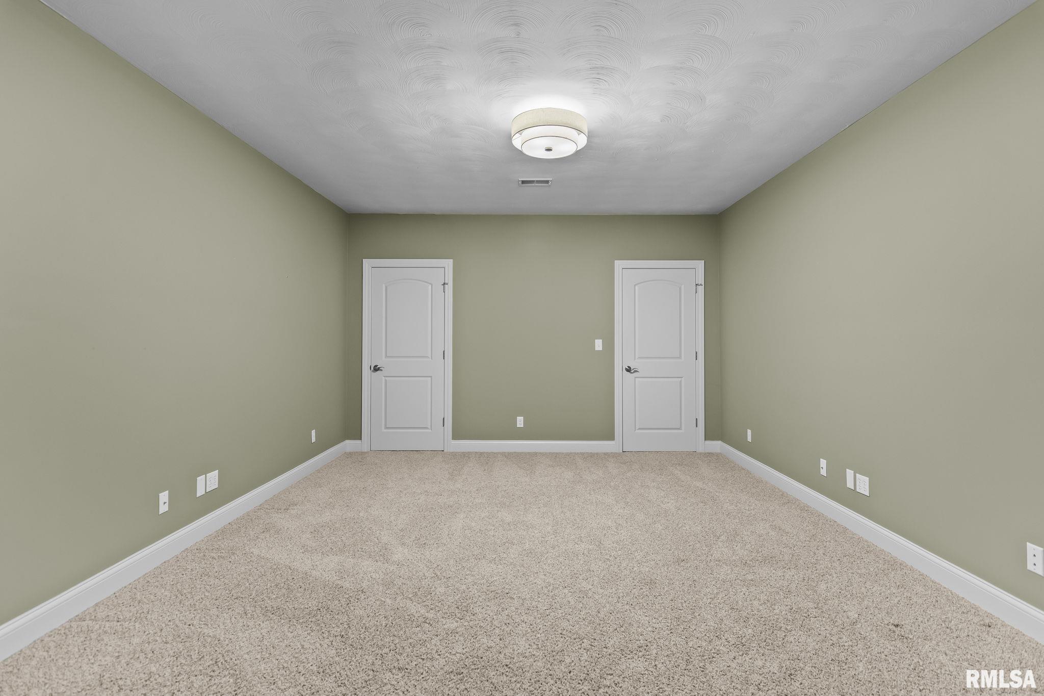5065 Old Salem Lane