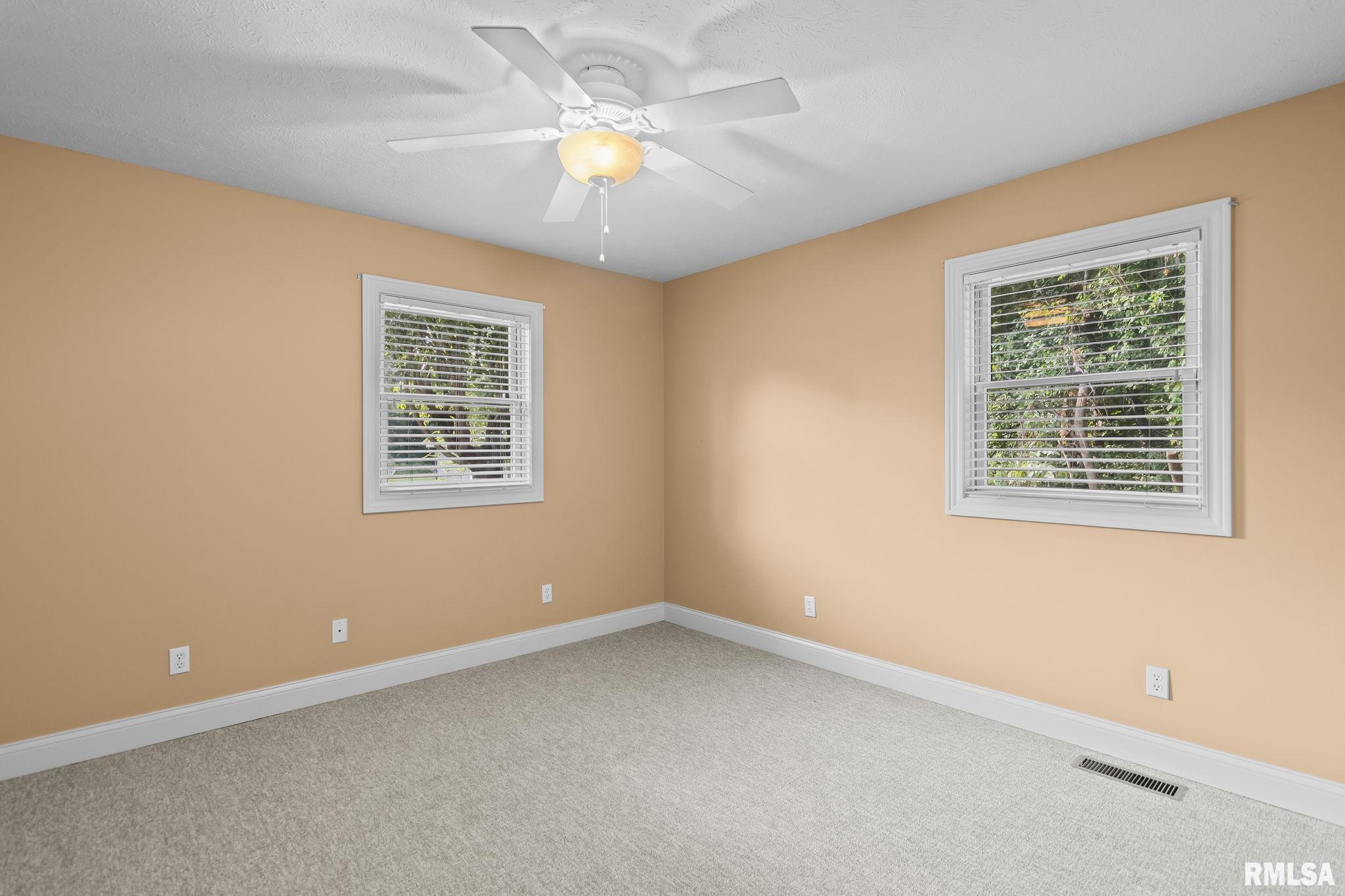 5065 Old Salem Lane