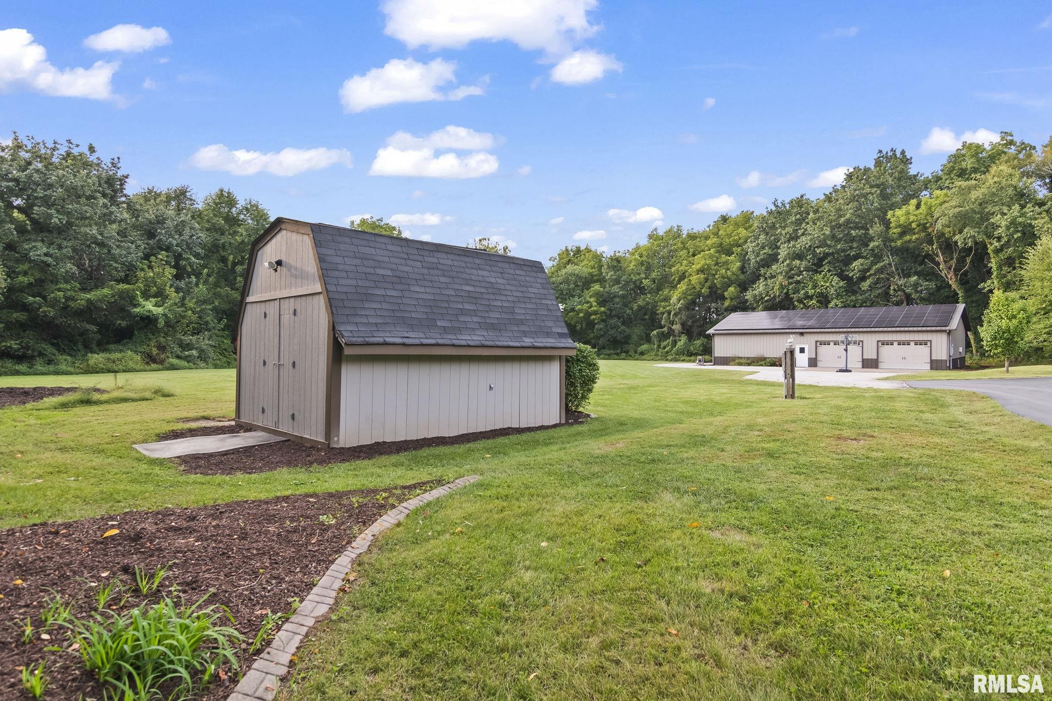 5065 Old Salem Lane