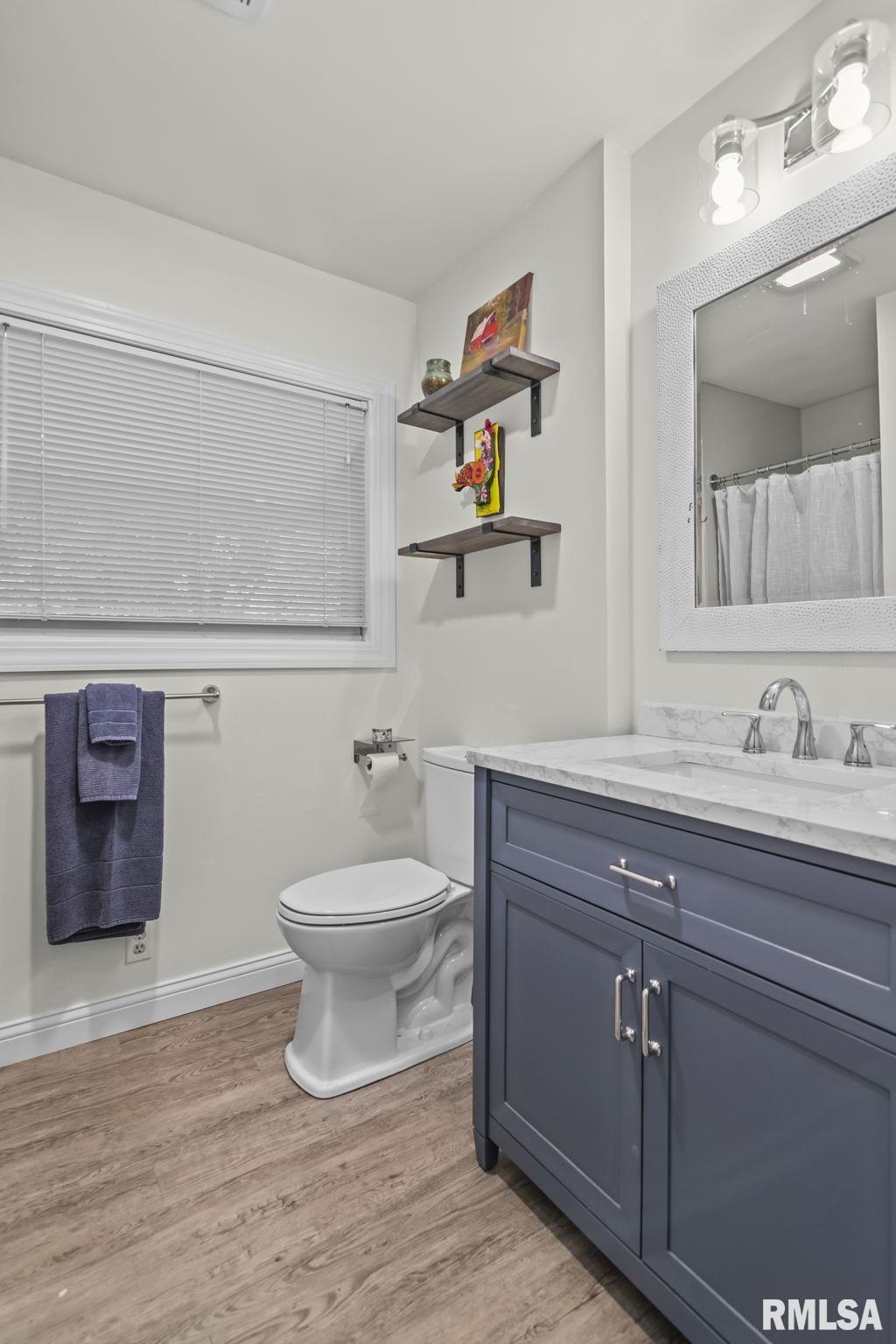 2141 CARDINAL Drive
