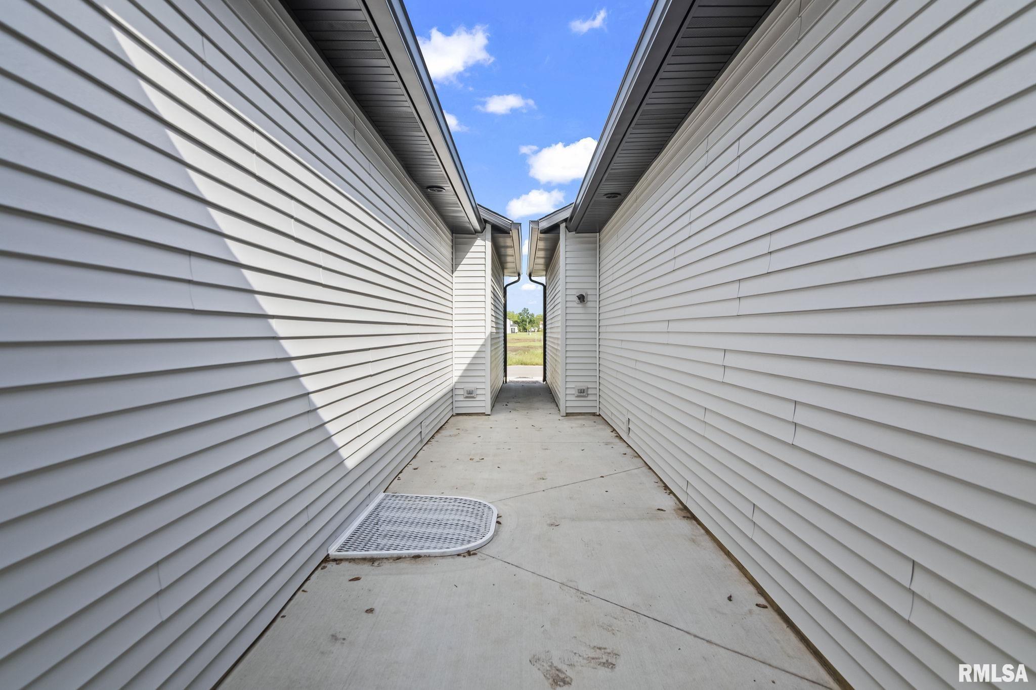 1709 Ambleside Drive