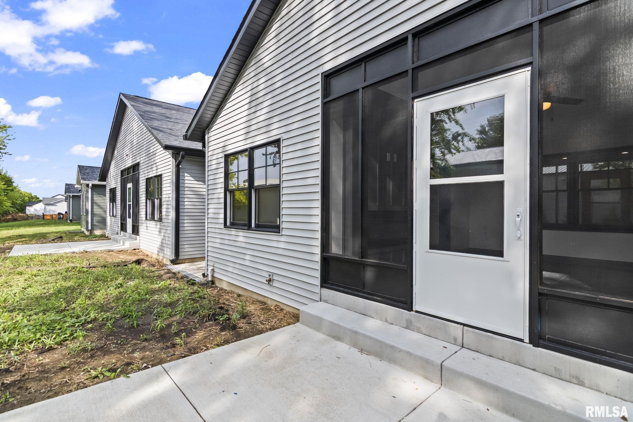1711 Ambleside Drive