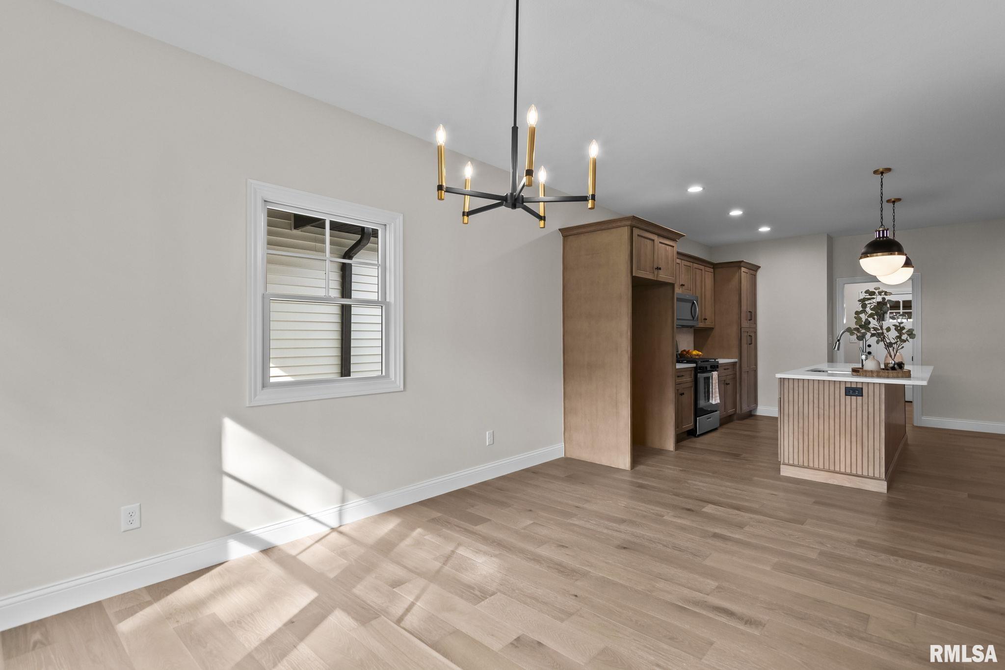 1711 Ambleside Drive
