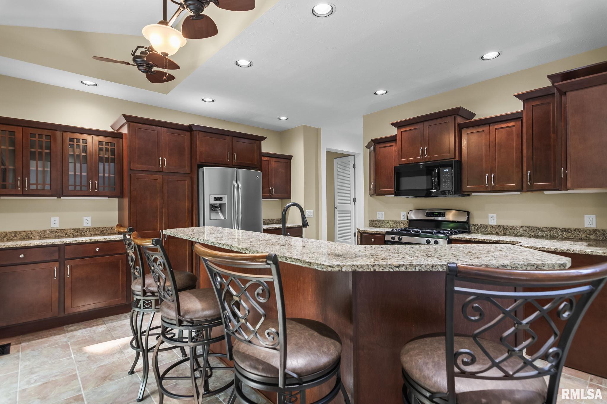 412 NATCHEZ Trace