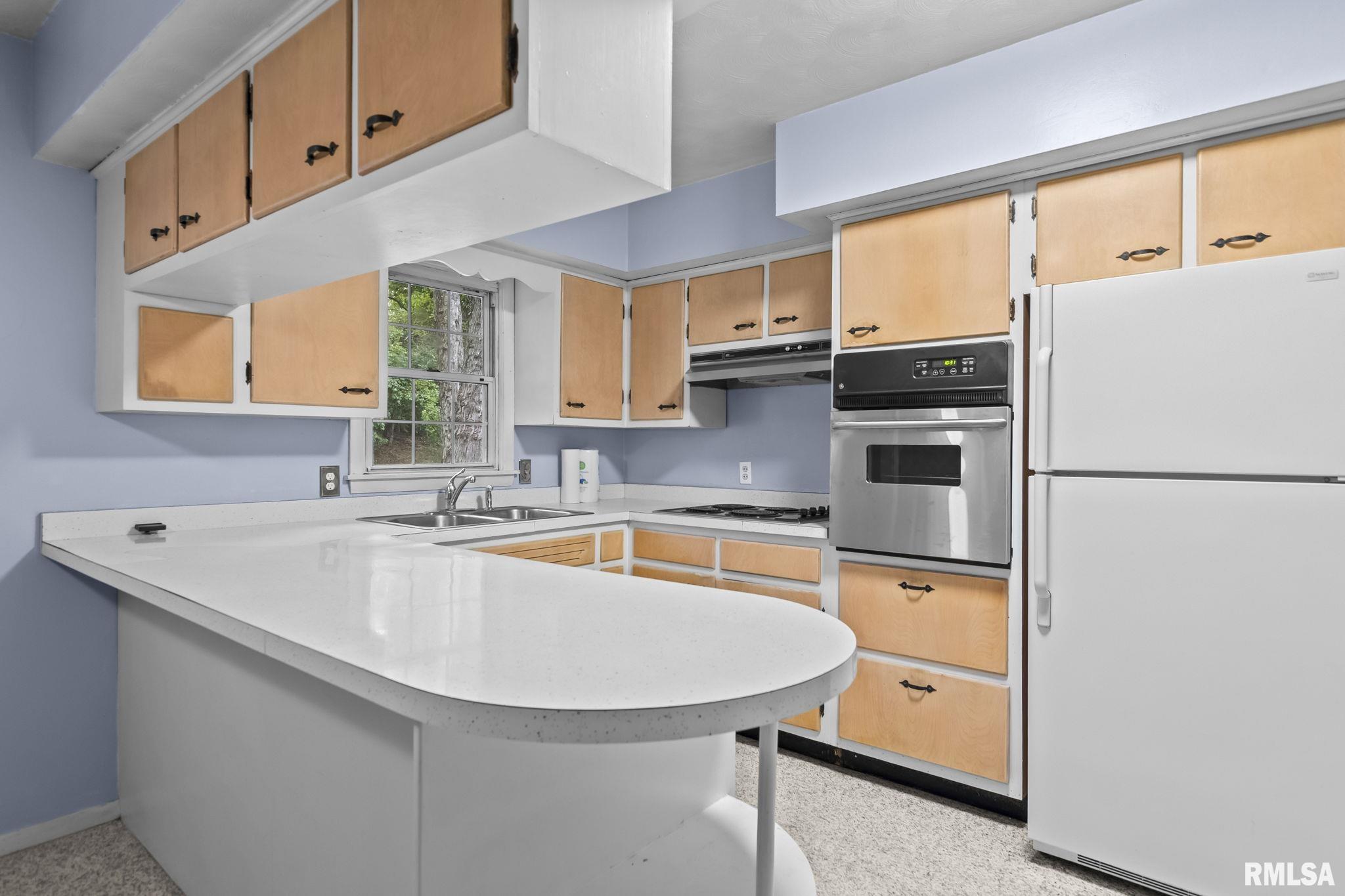26 SUNNYSIDE Drive