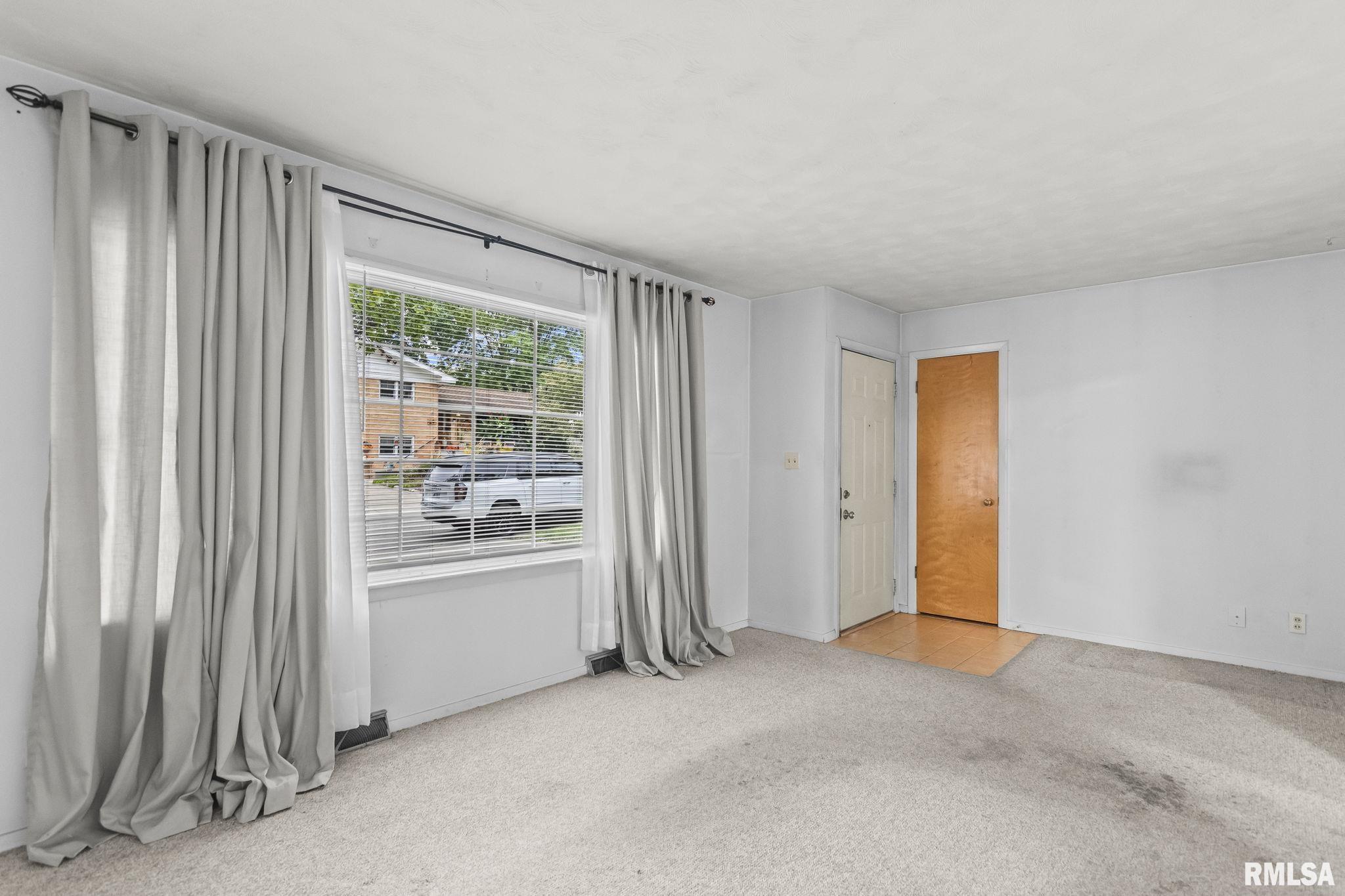 26 SUNNYSIDE Drive