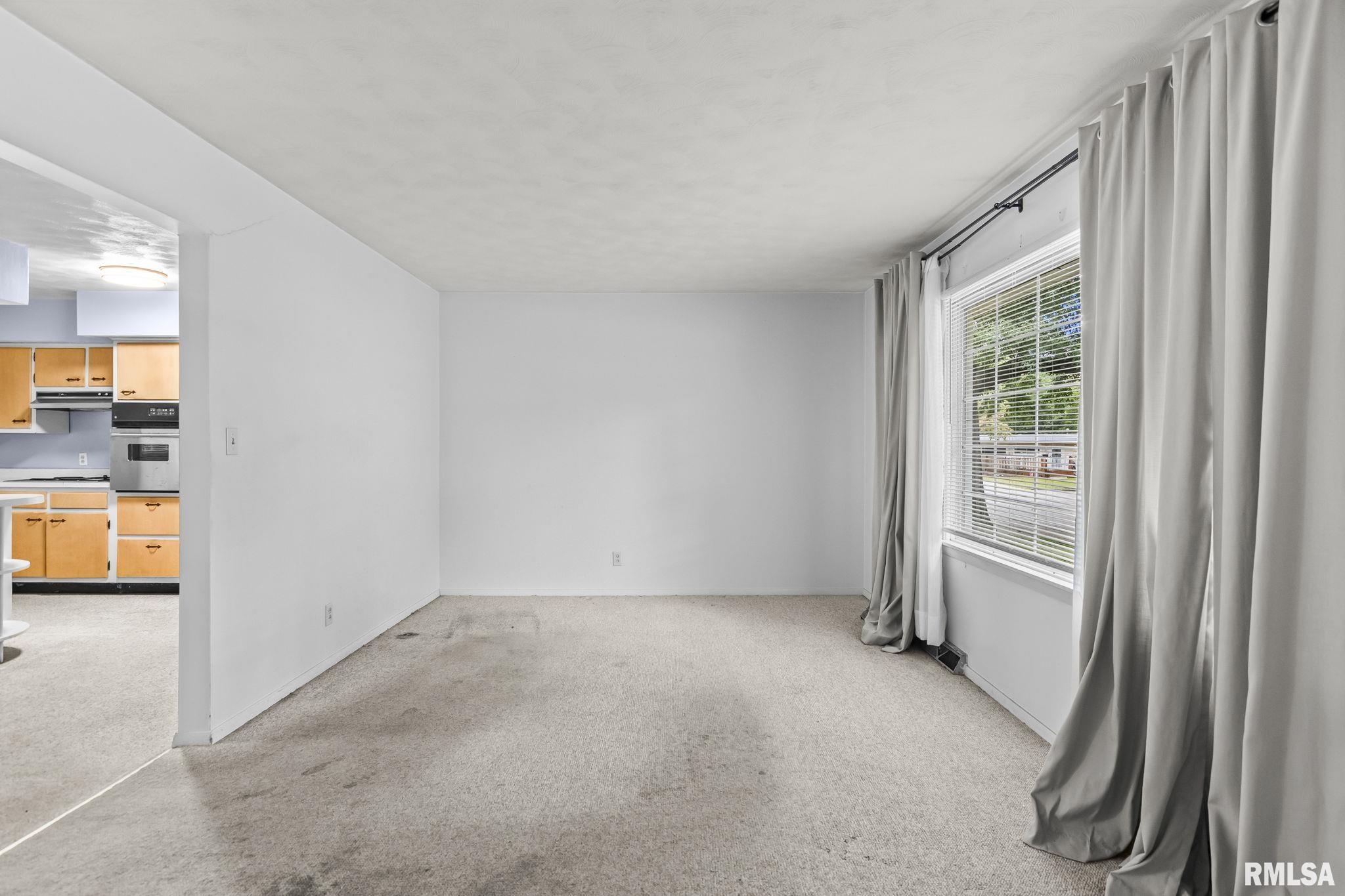 26 SUNNYSIDE Drive