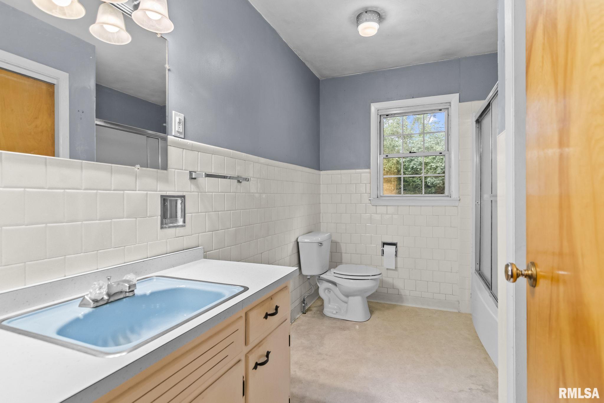 26 SUNNYSIDE Drive