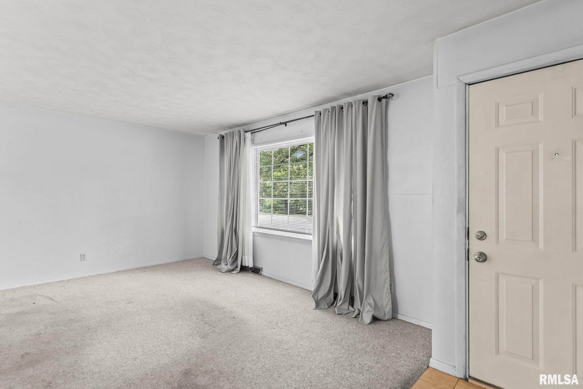 26 SUNNYSIDE Drive