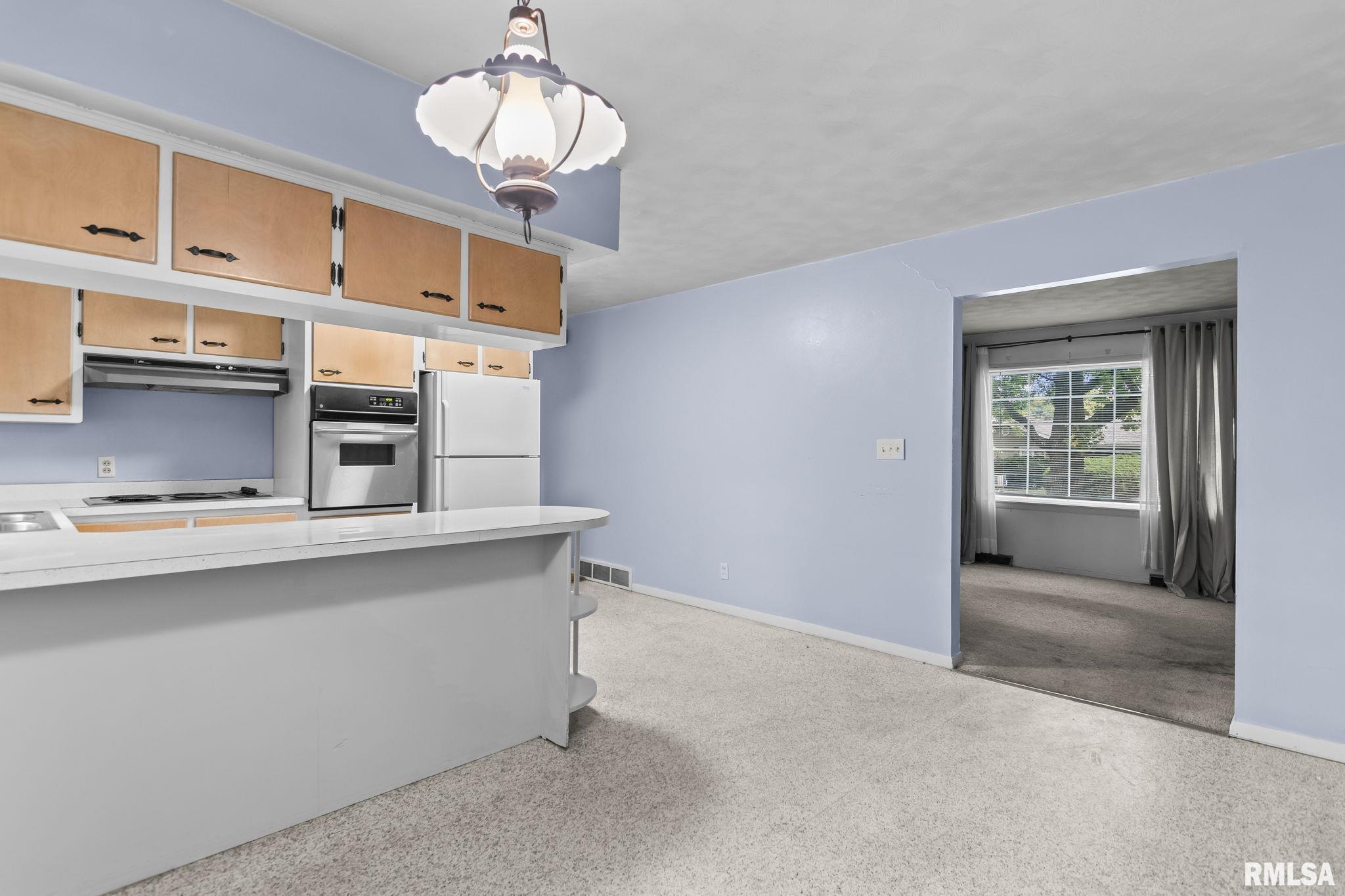 26 SUNNYSIDE Drive