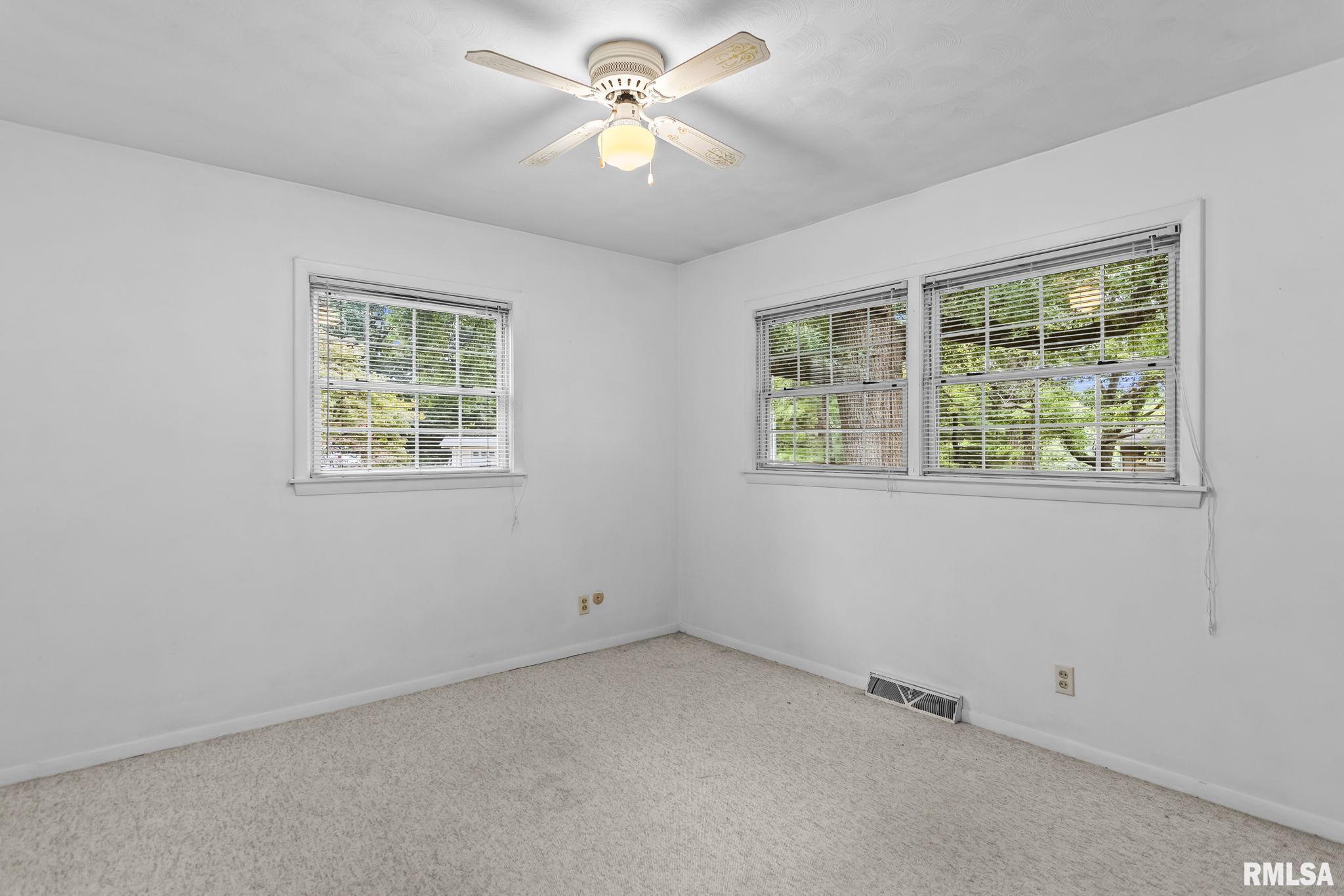 26 SUNNYSIDE Drive