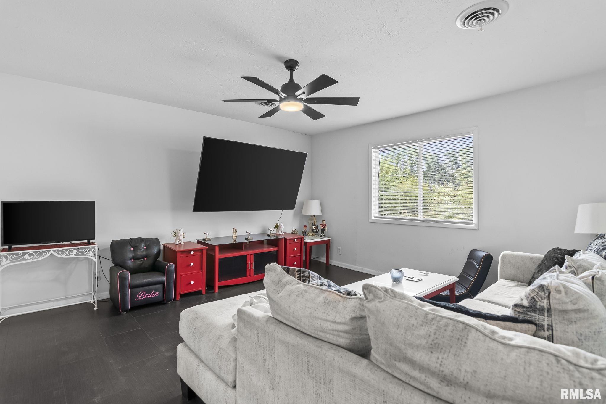 1439 STEVENSON Drive
