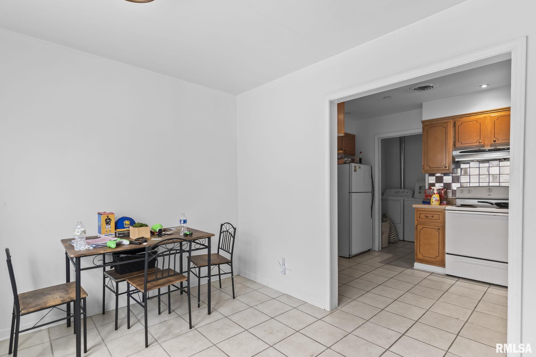 1439 STEVENSON Drive