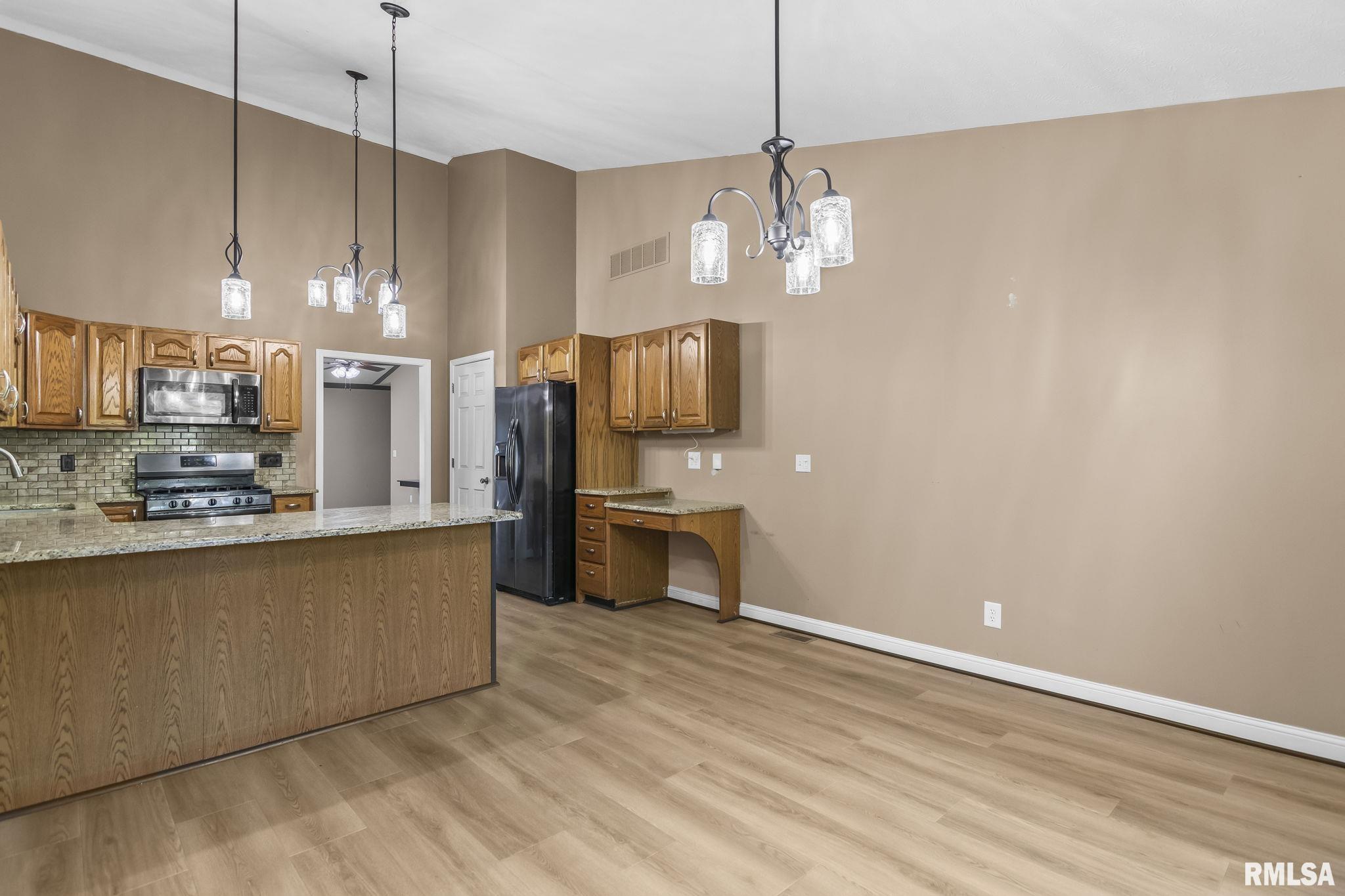 3507 Tilbury Court