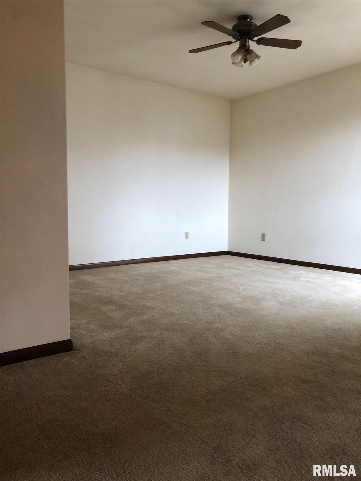 1907 BAYVIEW Court