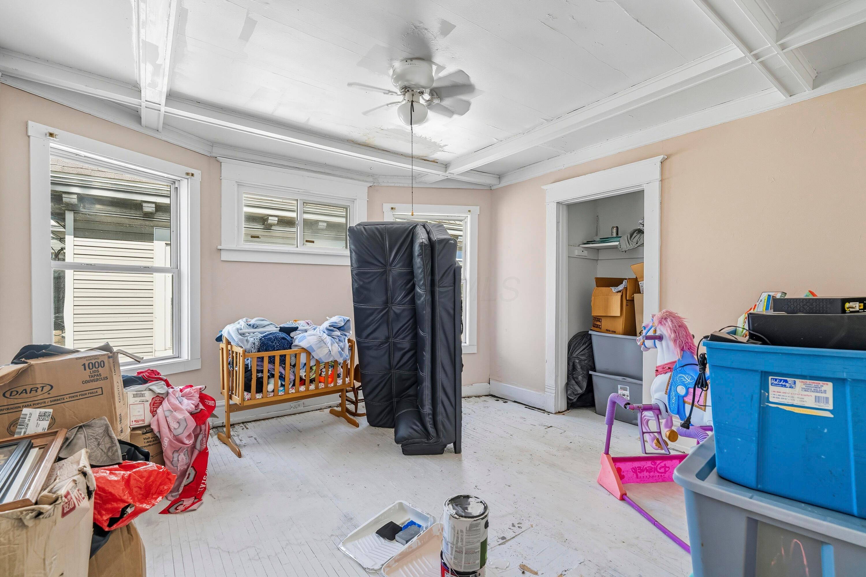 130 W Temple Street
