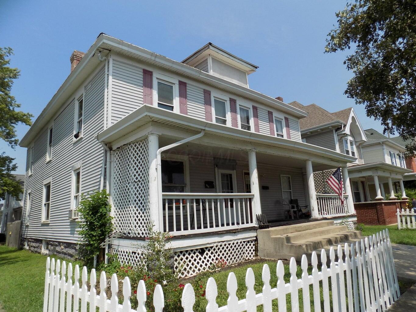 130 W Temple Street