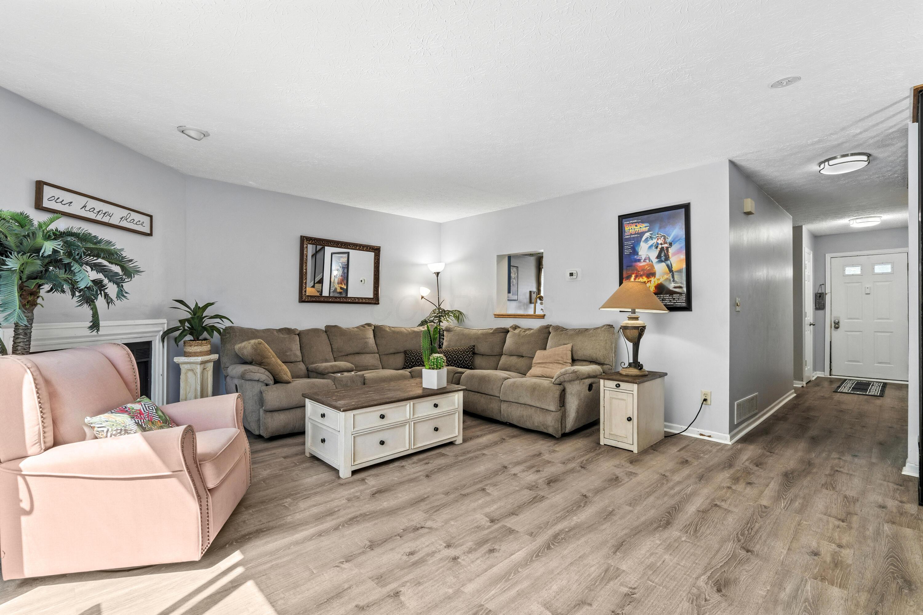 1923 Noble Run Way, 42
