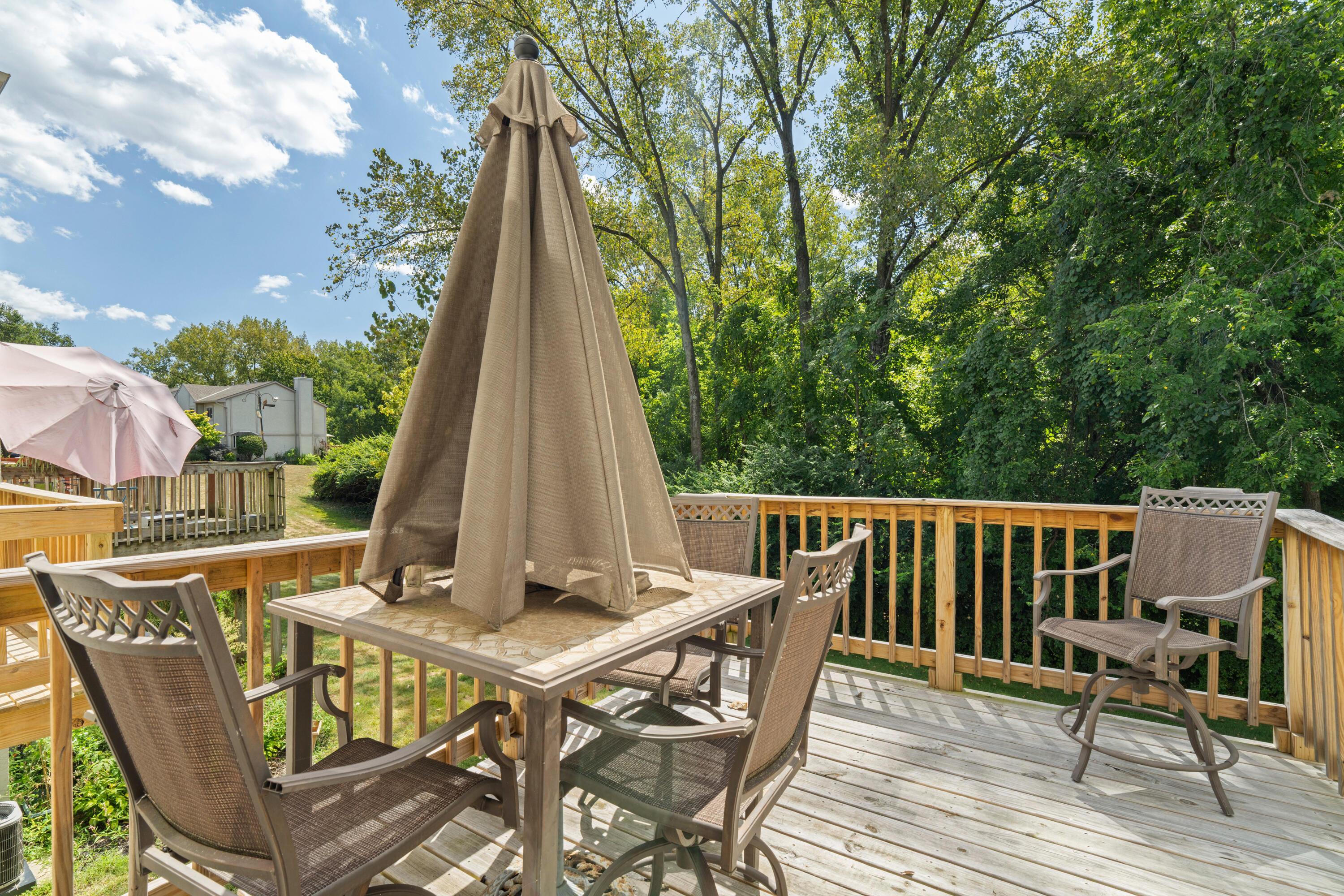 1923 Noble Run Way, 42