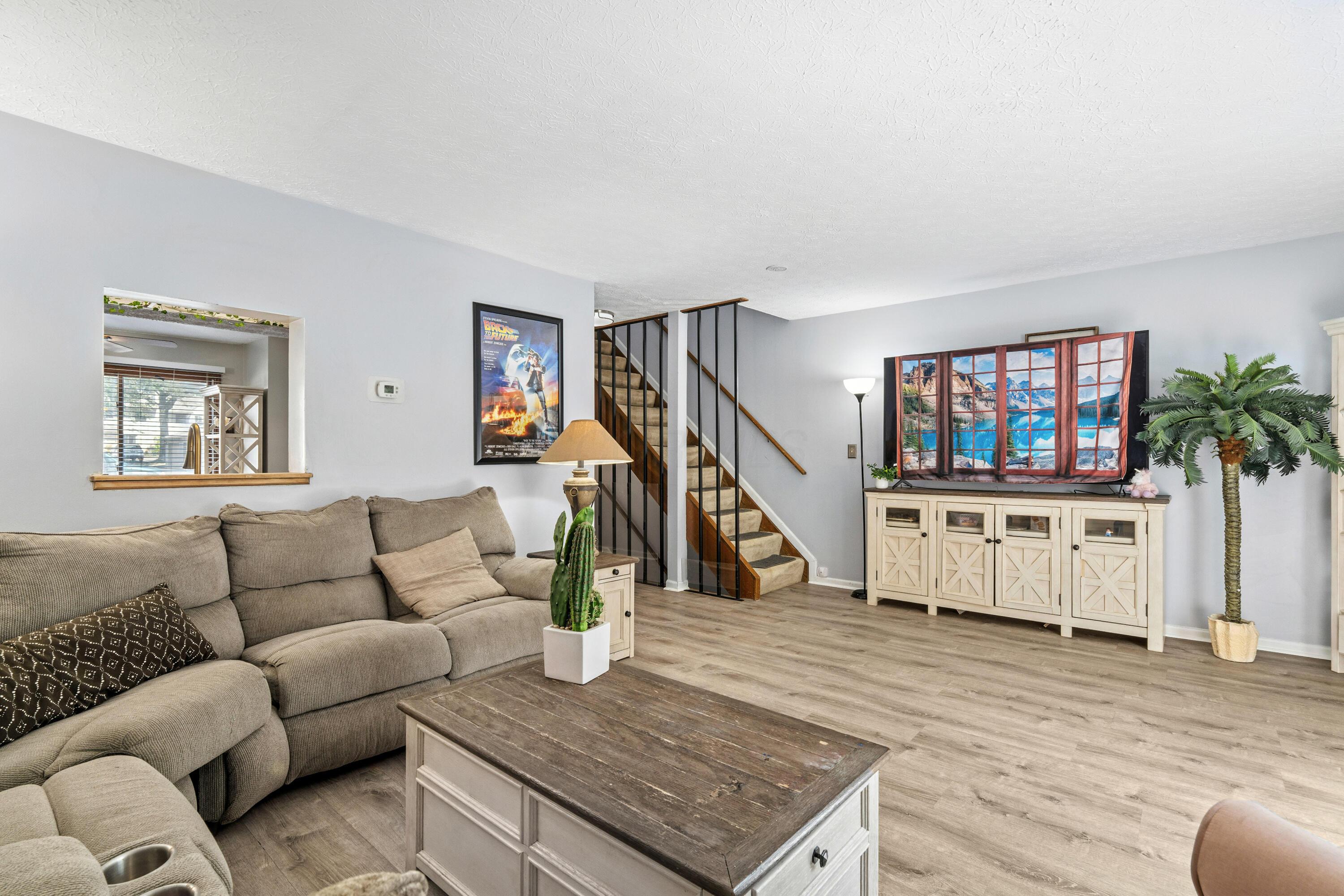 1923 Noble Run Way, 42