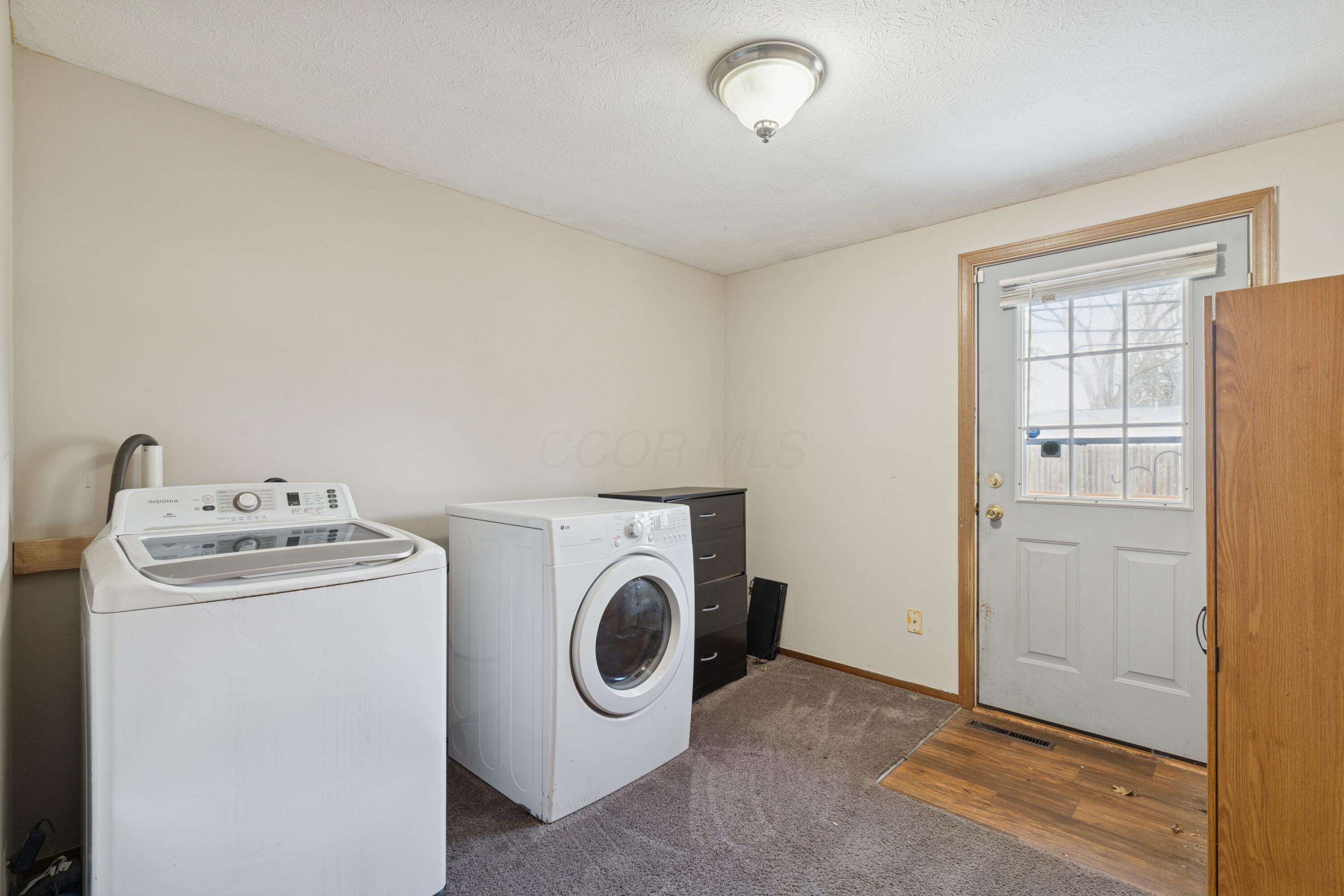 1460 Burnley Square N