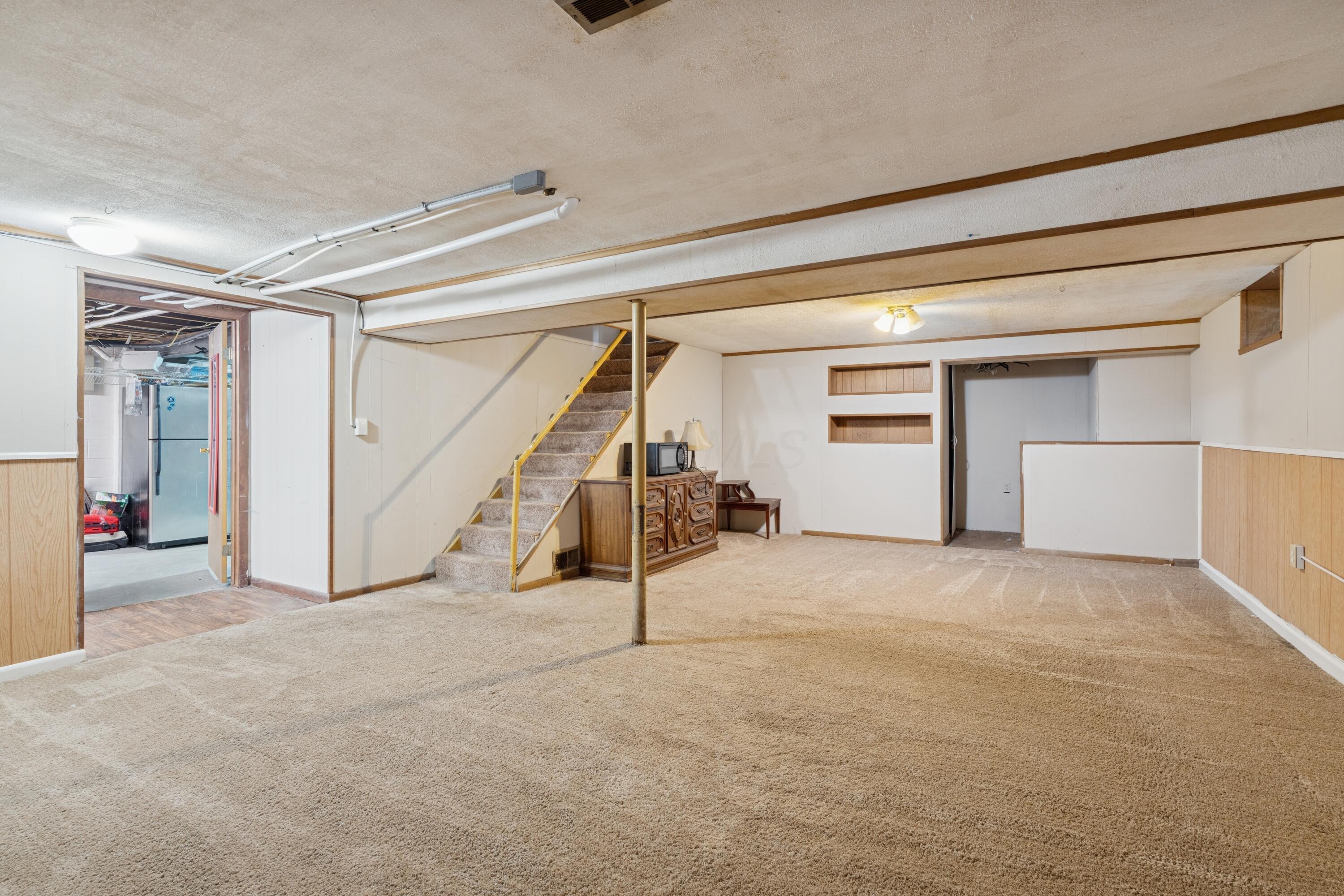 1460 Burnley Square N