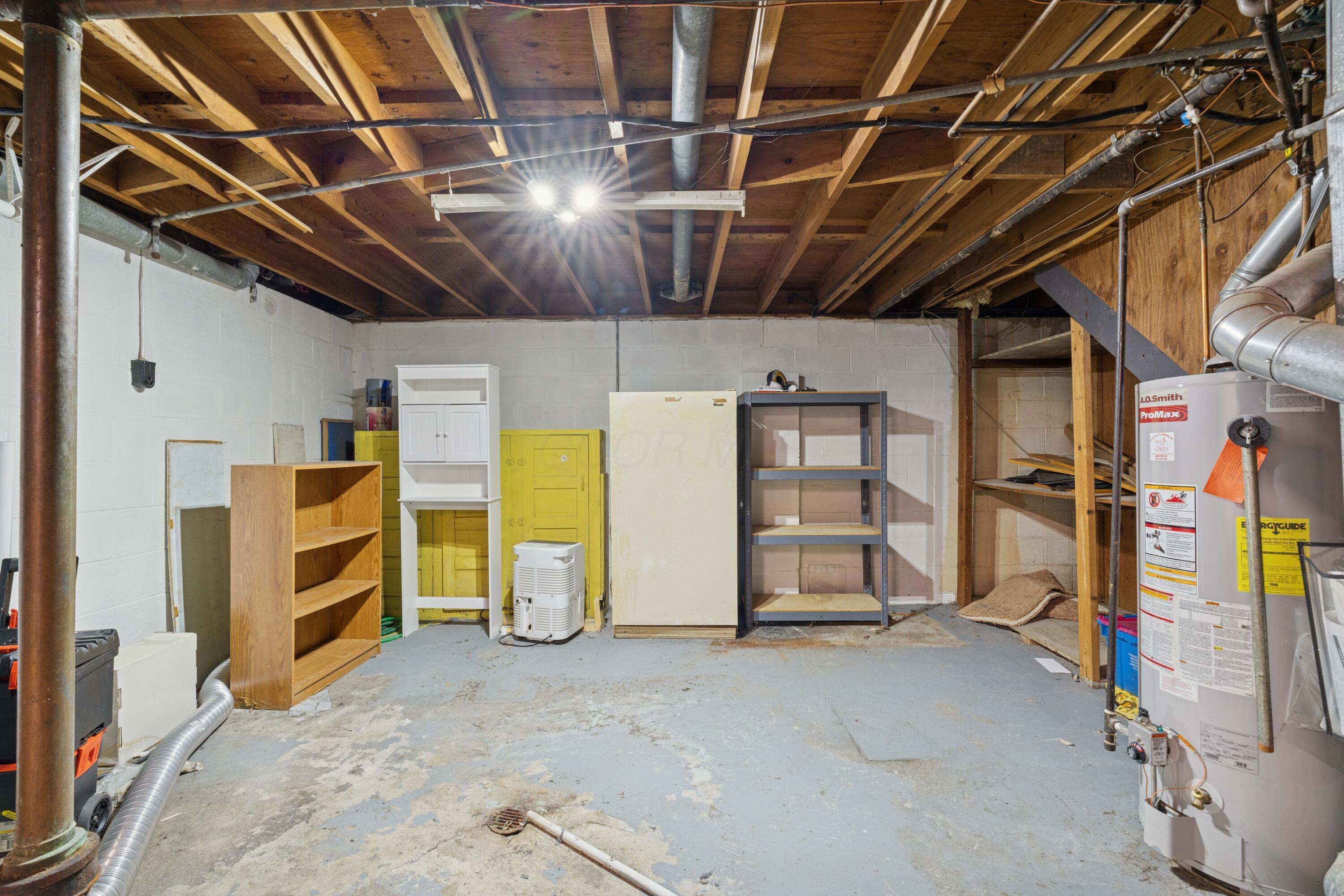 1460 Burnley Square N