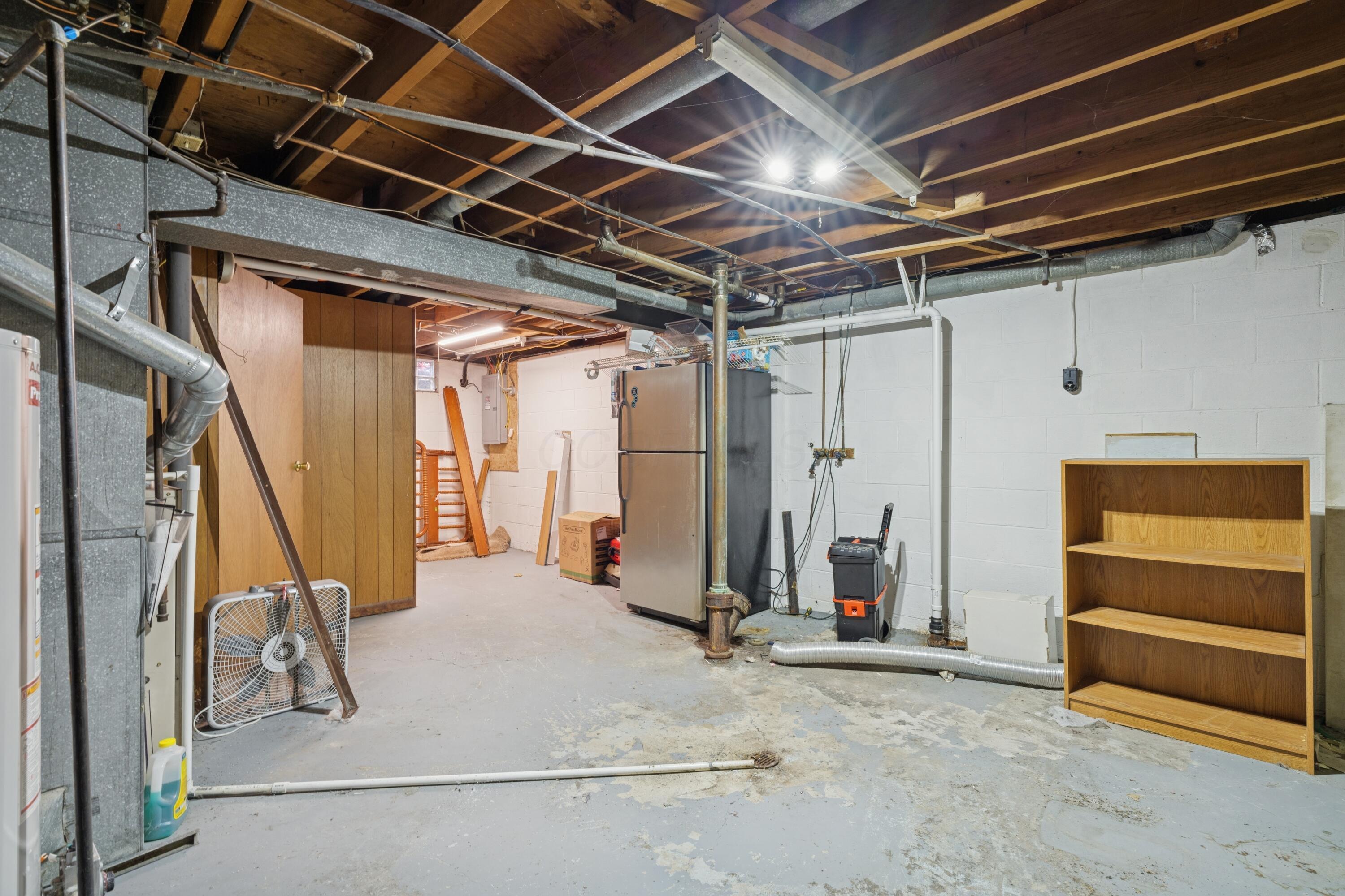 1460 Burnley Square N