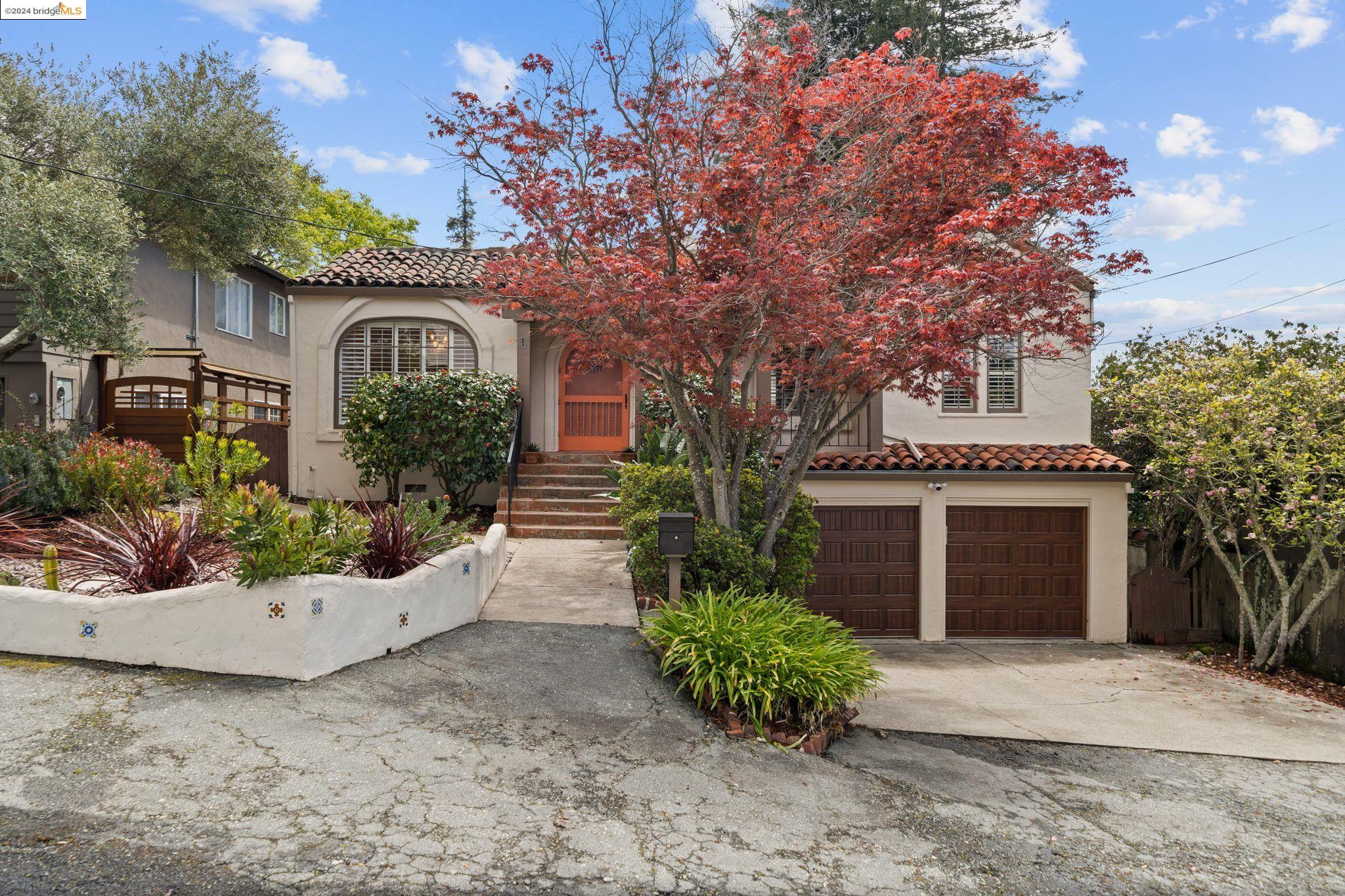 5826 Amy Dr