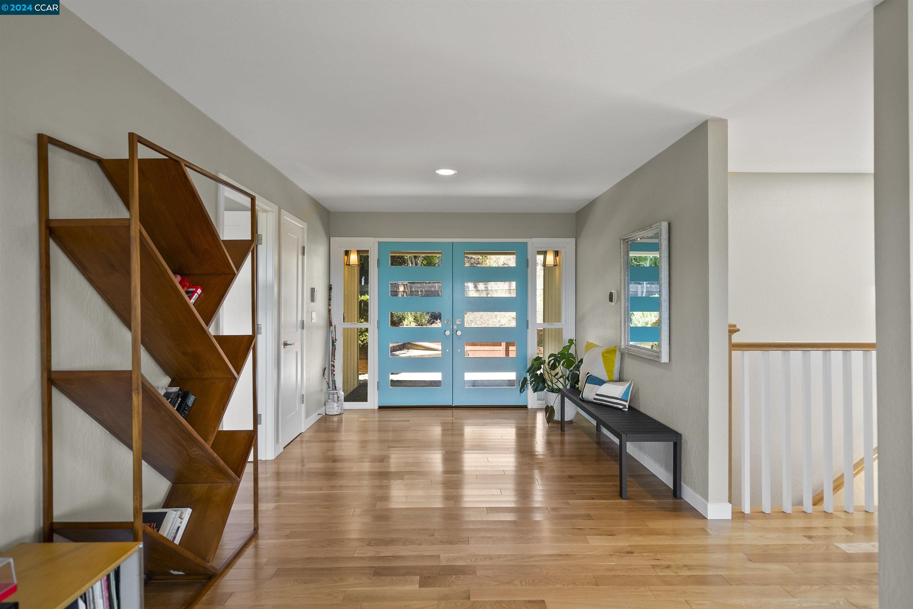 38 El Gavilan Rd