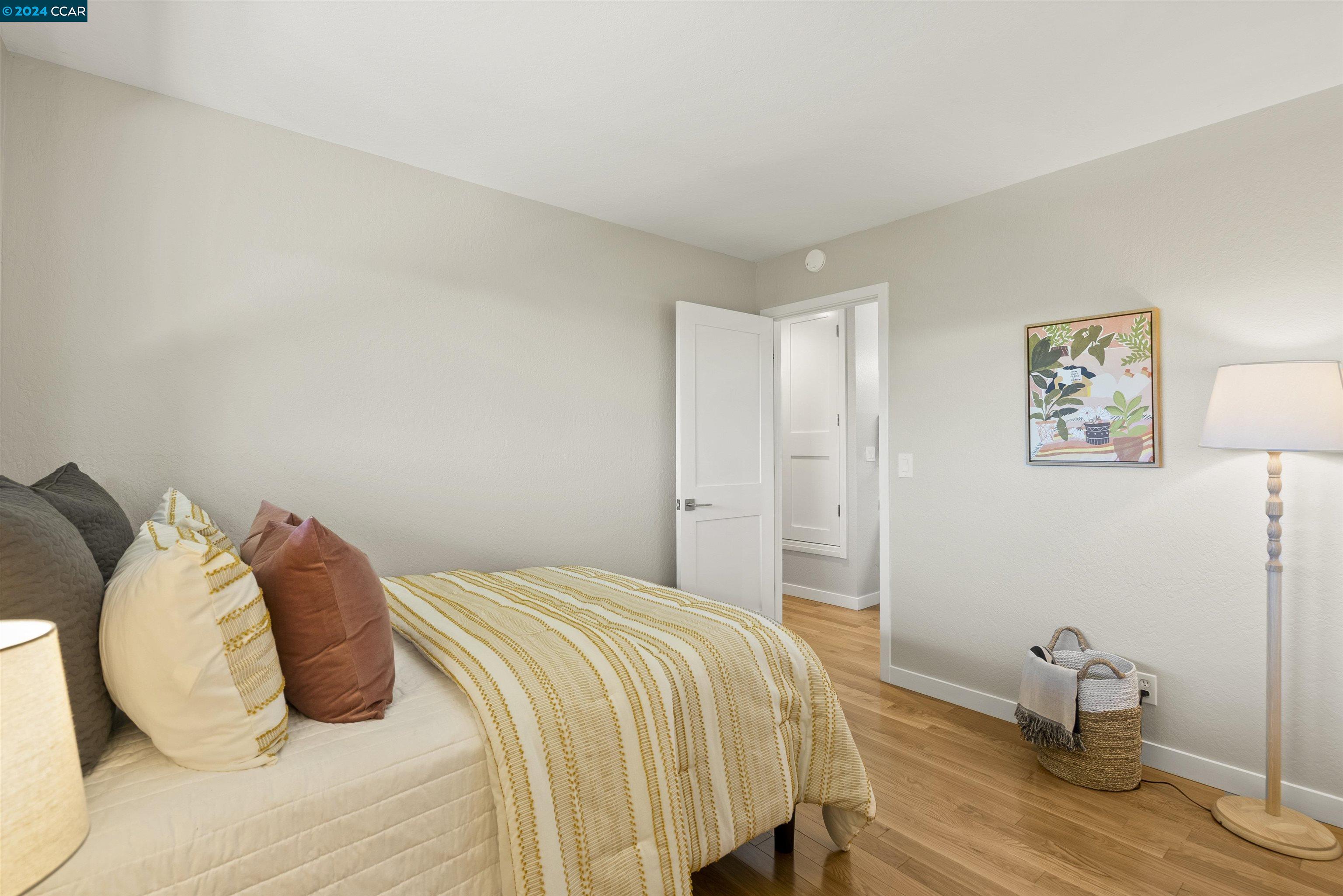 38 El Gavilan Rd