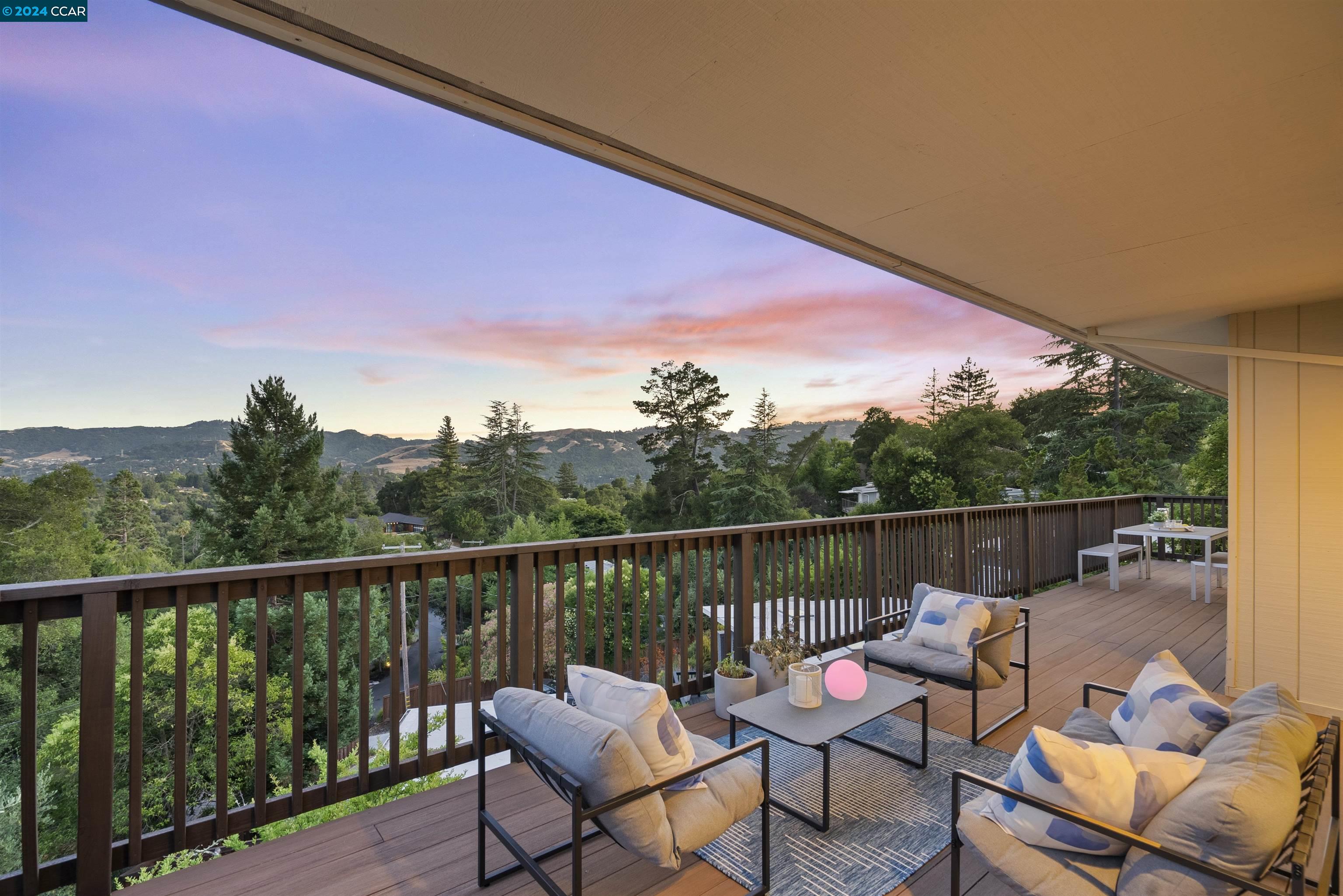 38 El Gavilan Rd