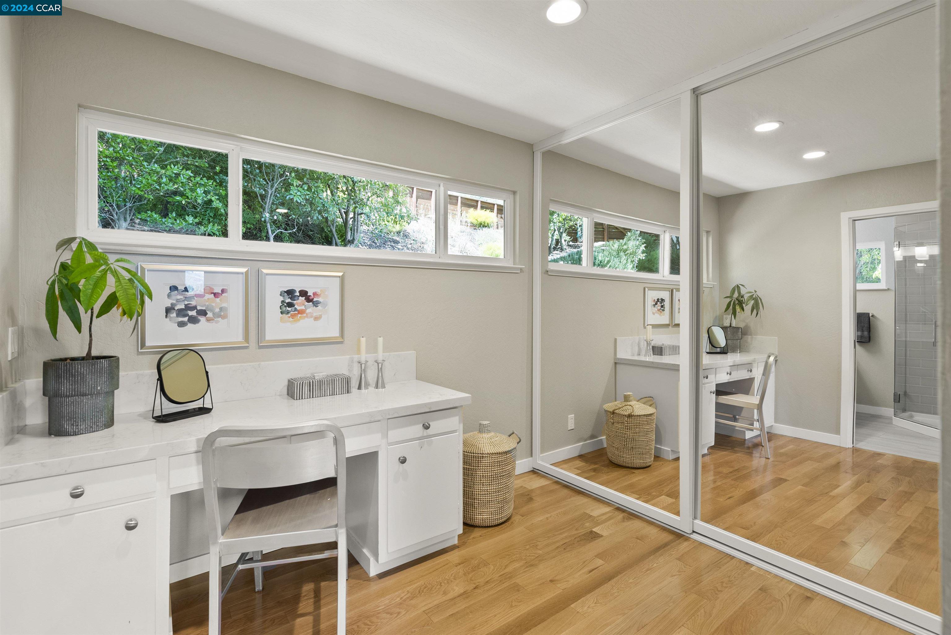 38 El Gavilan Rd