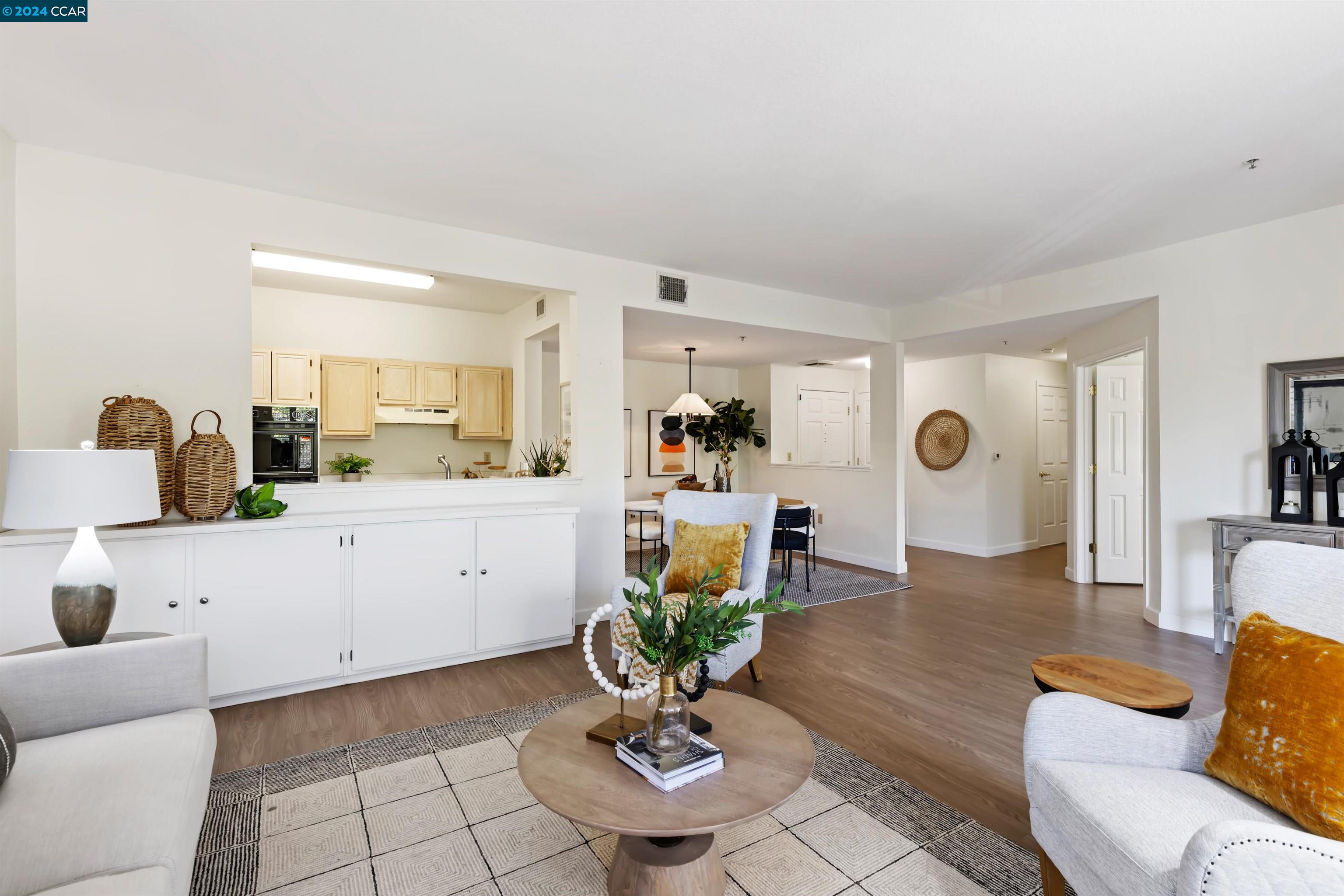 1860 Tice Creek Drive # 1343
