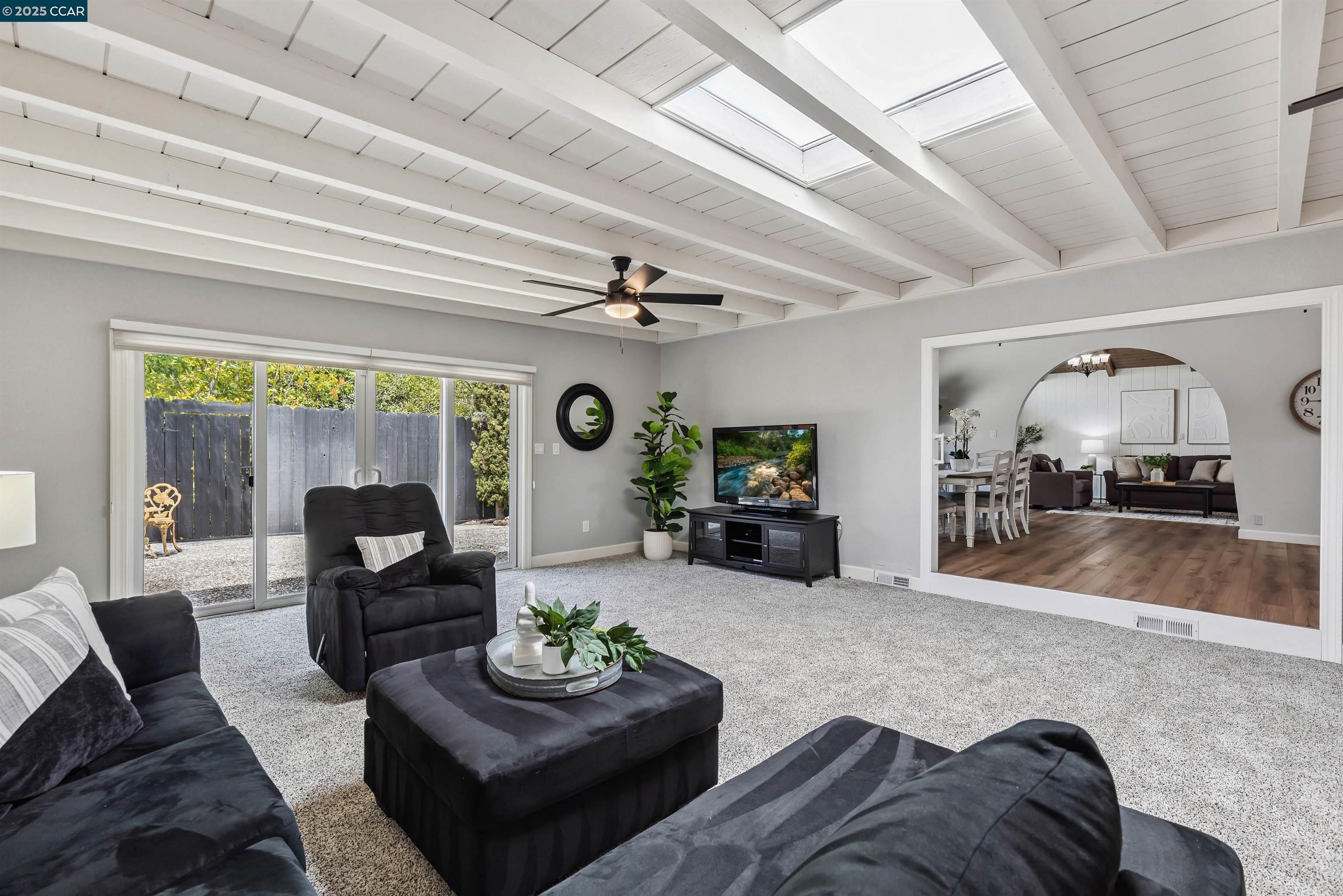 1838 Sunnyvale Ave