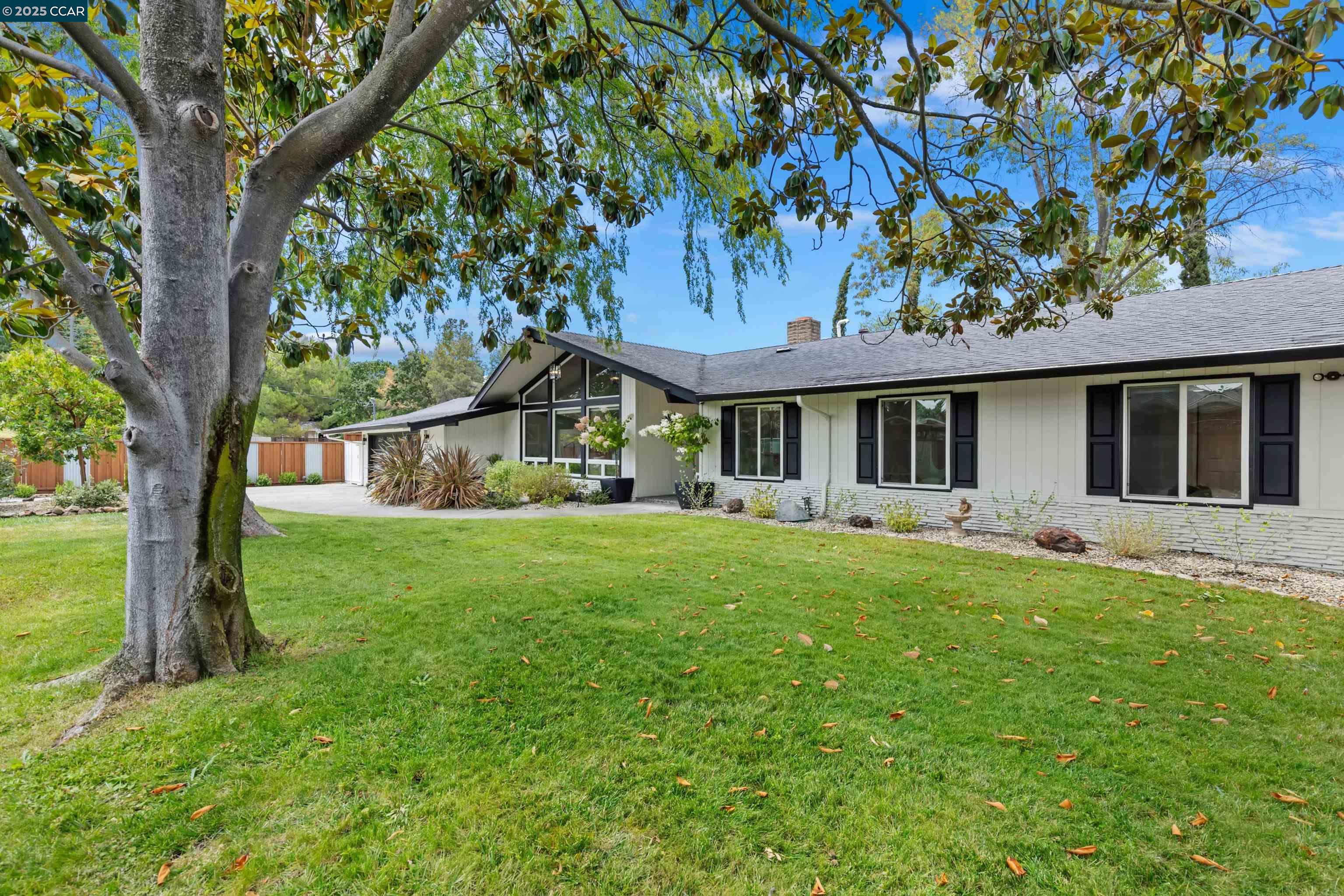 1838 Sunnyvale Ave