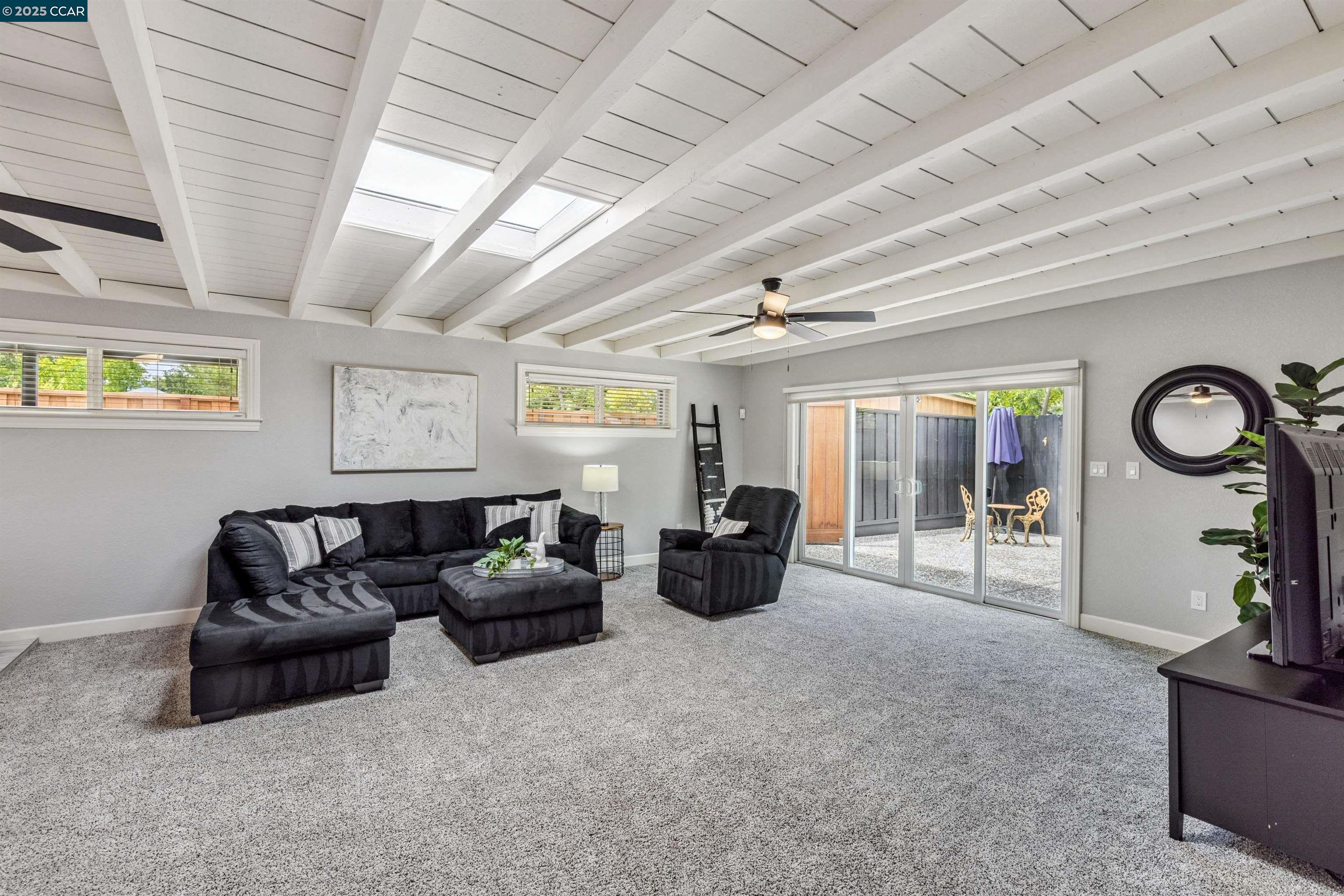 1838 Sunnyvale Ave