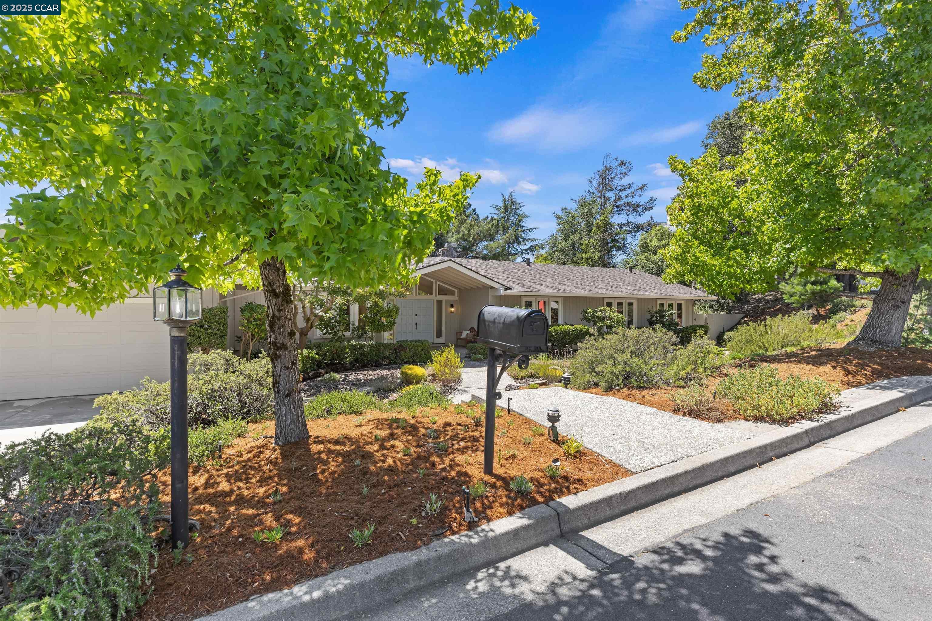 11 Breck Ct