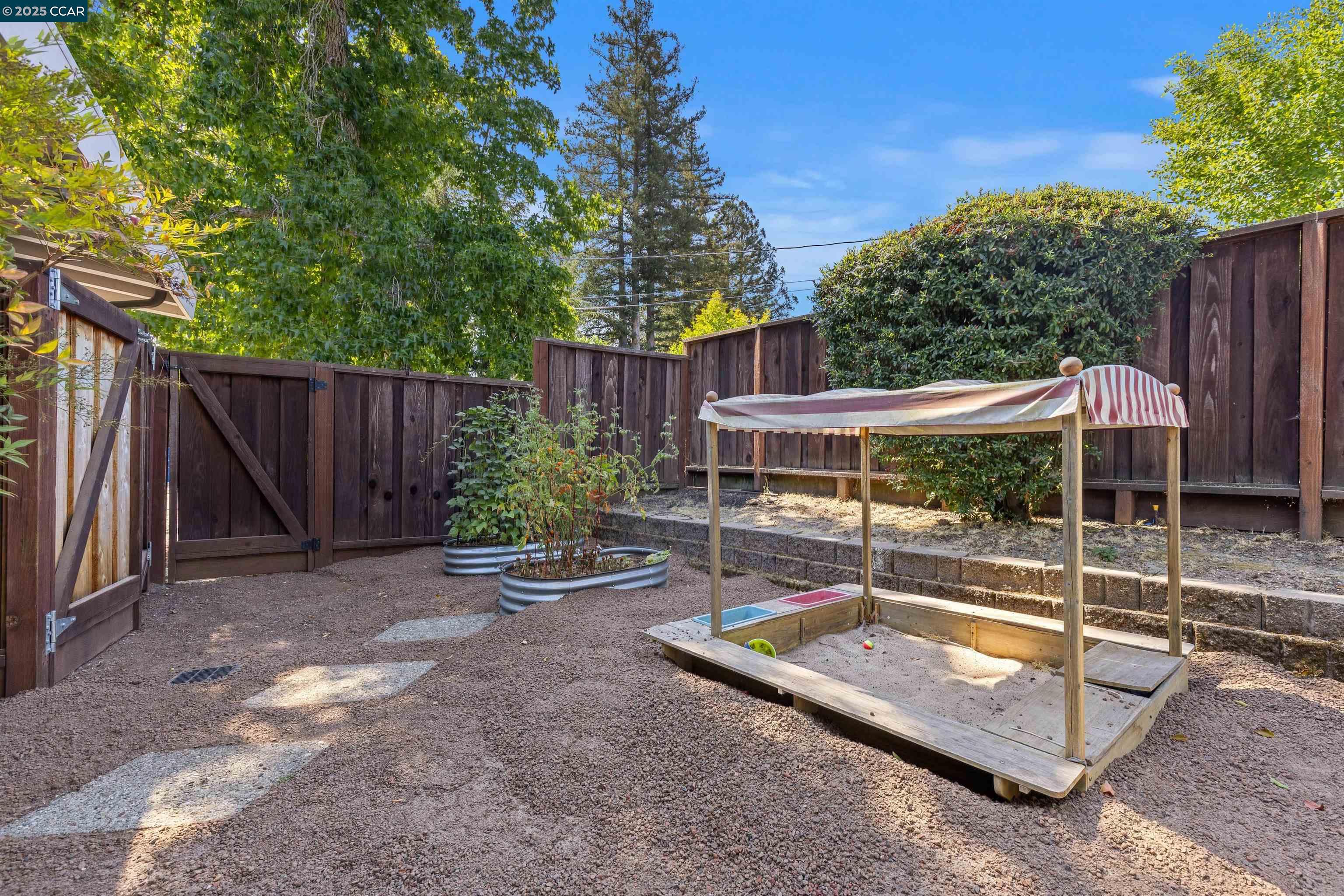 117 Estates Dr