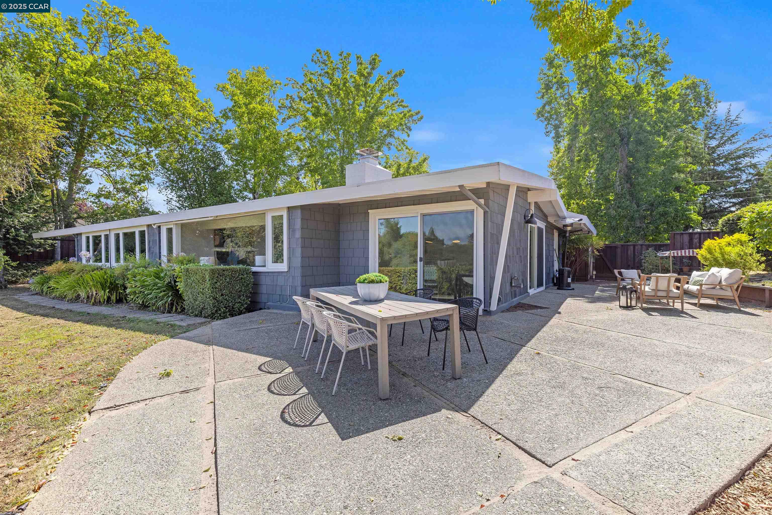 117 Estates Dr